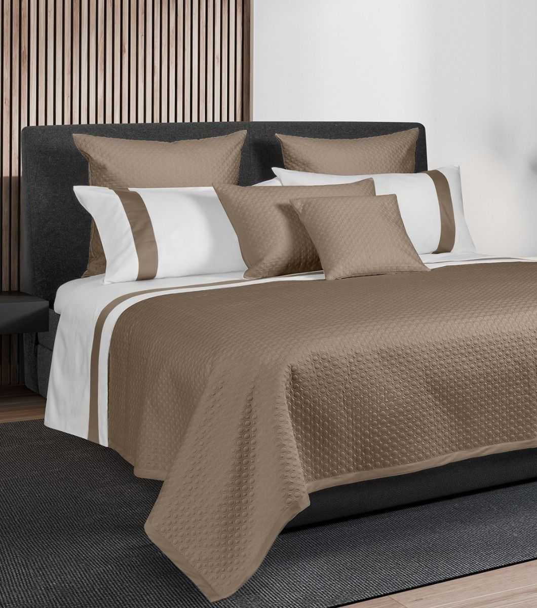 Sole Quilted Coverlet