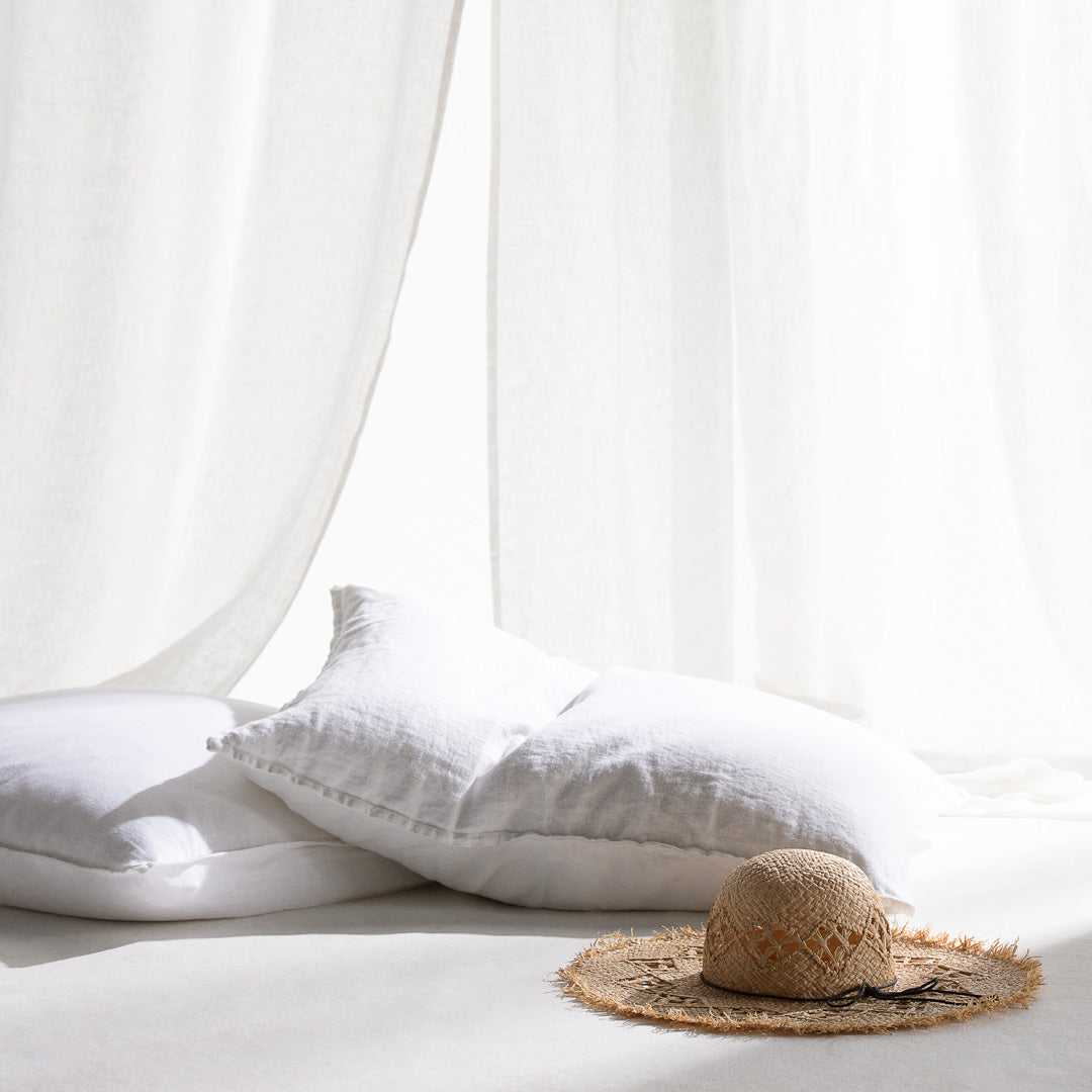 CUSHION ANTOINETTE 22" x 30"