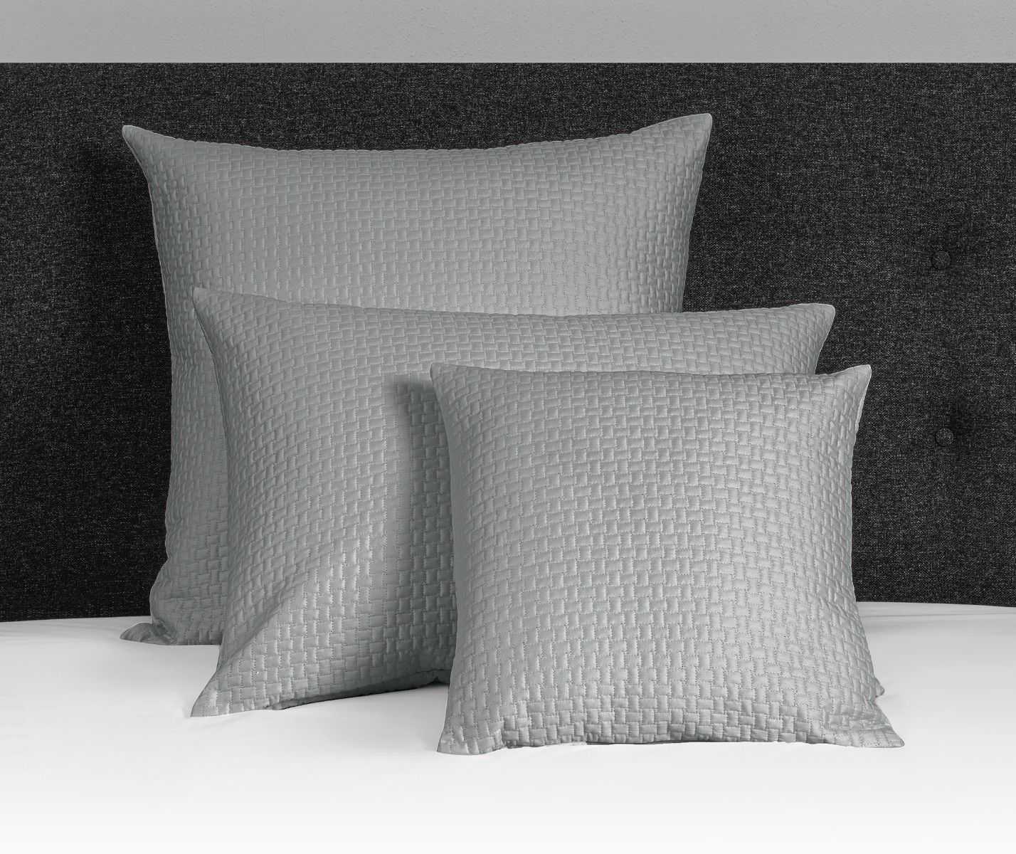 Scacco Quilted Decorative Pillow Sham