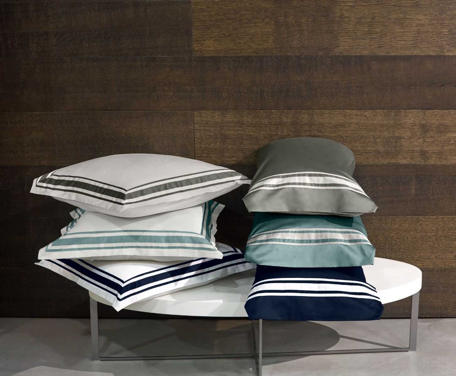 Tivoli Reverse-Color Sham