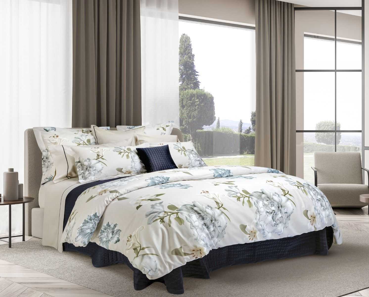 Gioia Duvet Cover