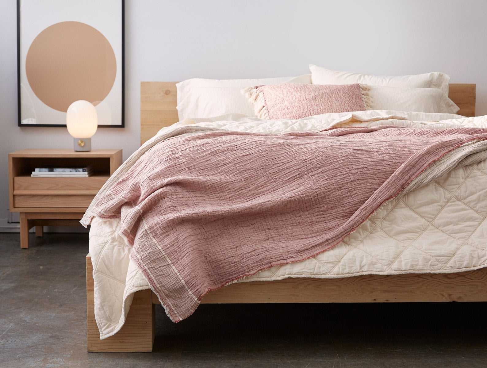 Topanga Organic Matelasse Throw | Rosehip Chambray