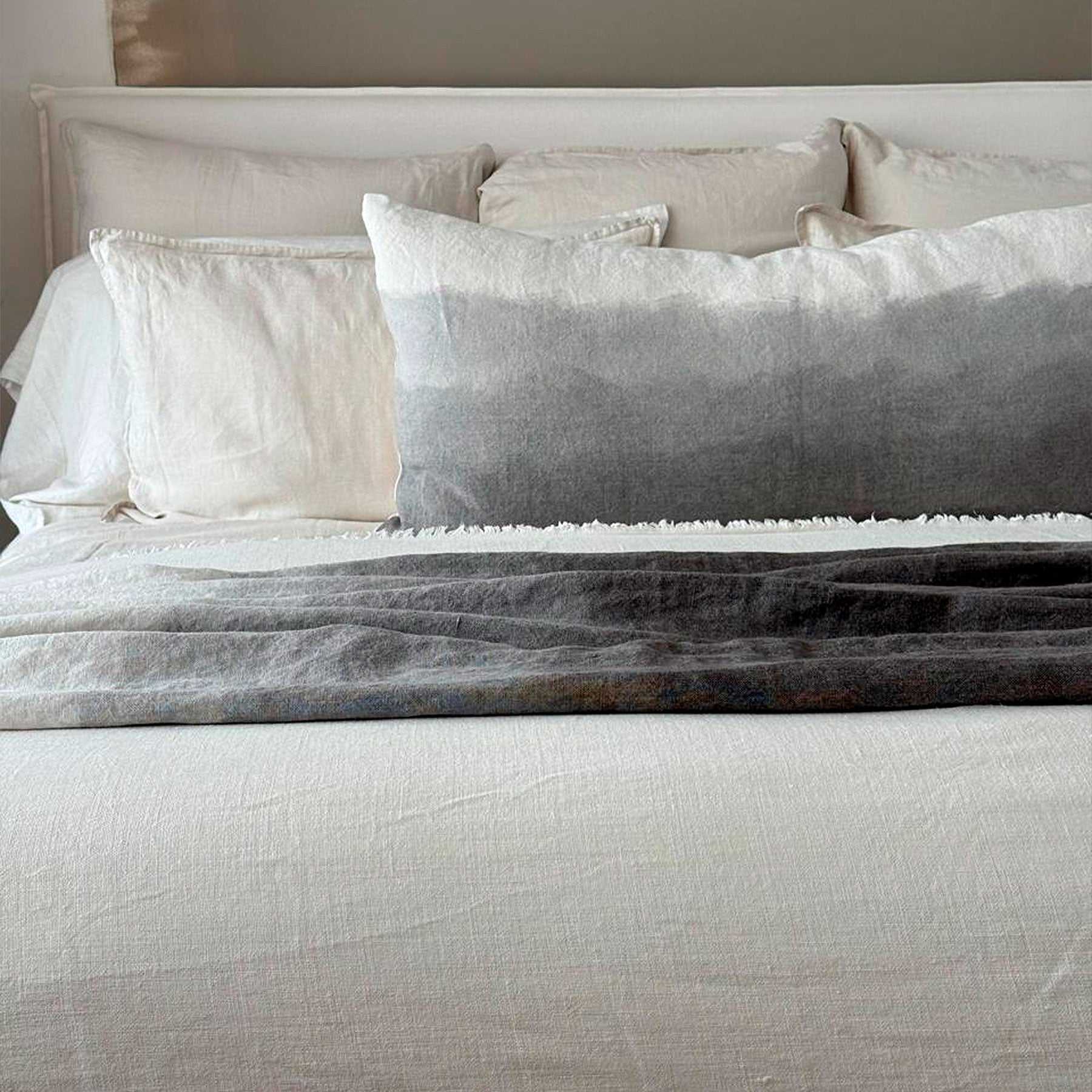 CUSHION SFUMATO 41" x 20"