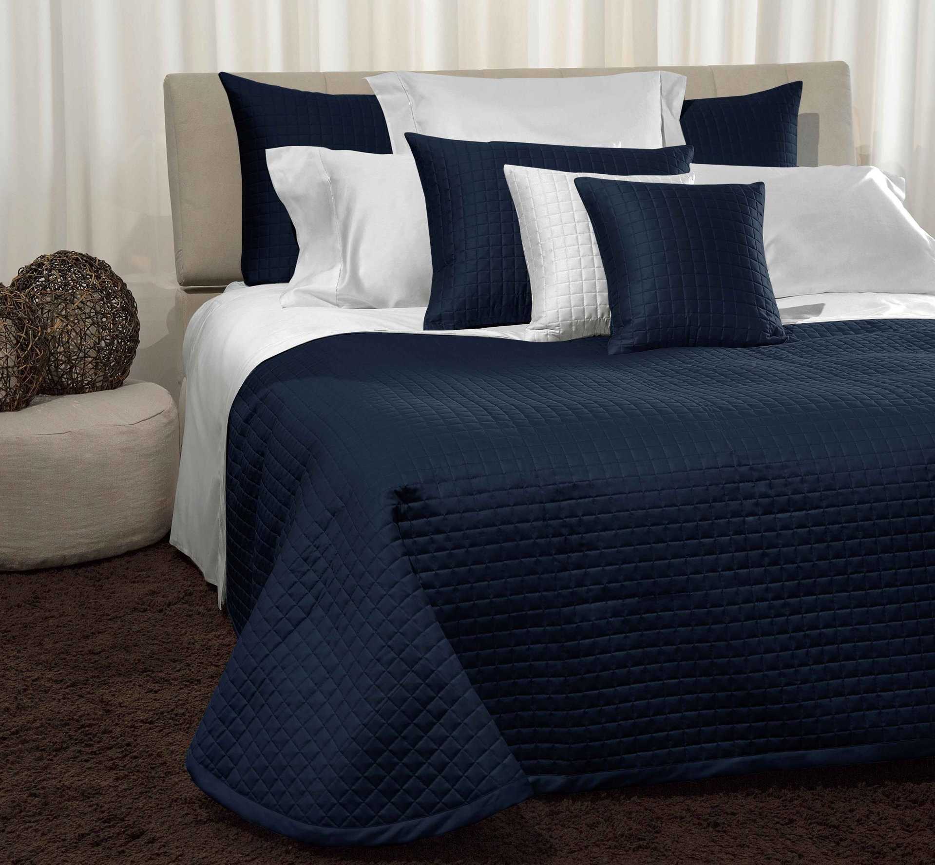 Masaccio Quilted Decorative Pillow Sham