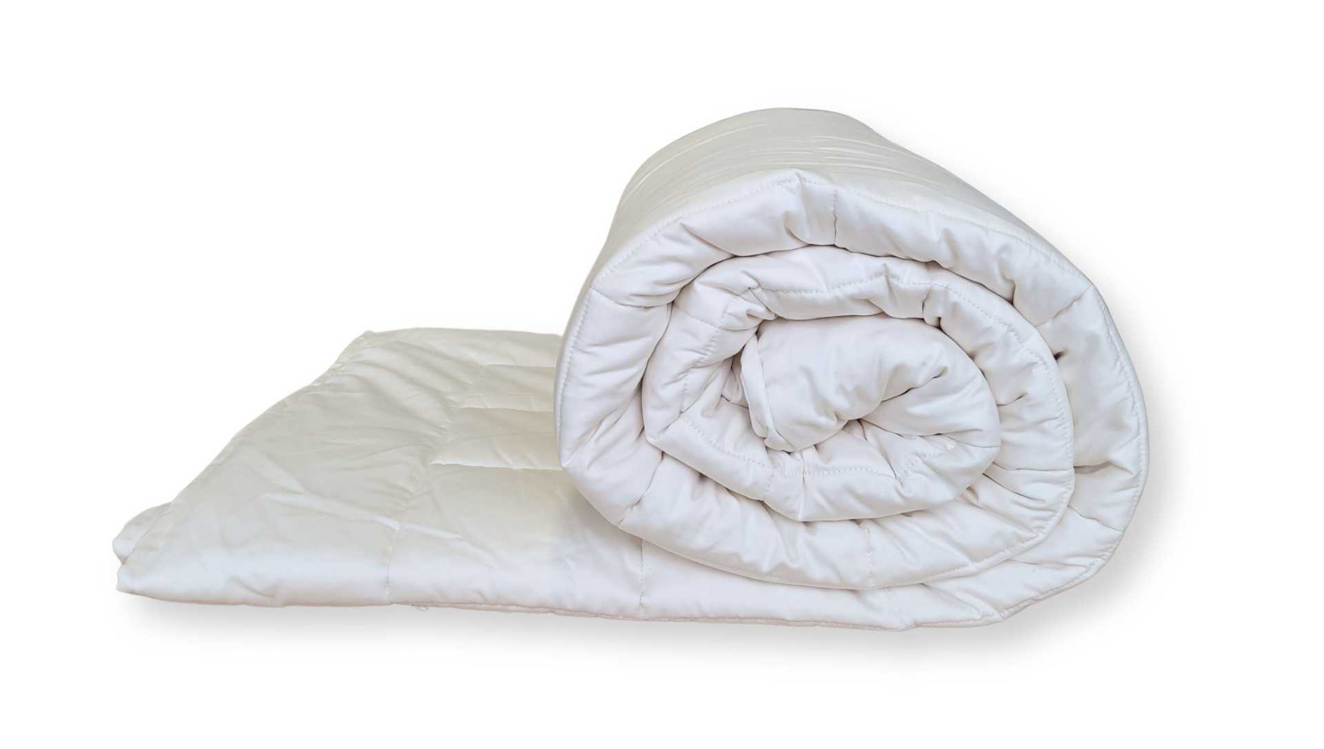 Soaring Heart Natural Beds Back to School Organic Quilted Cotton Comforter