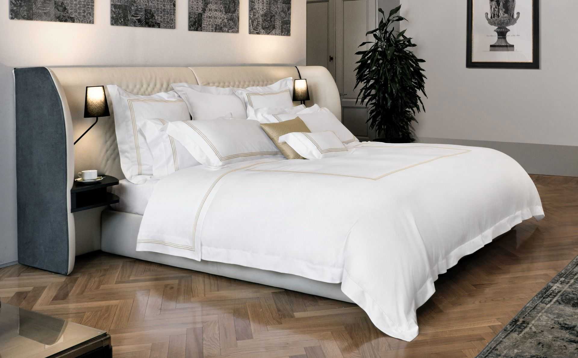 Granduca Duvet Cover