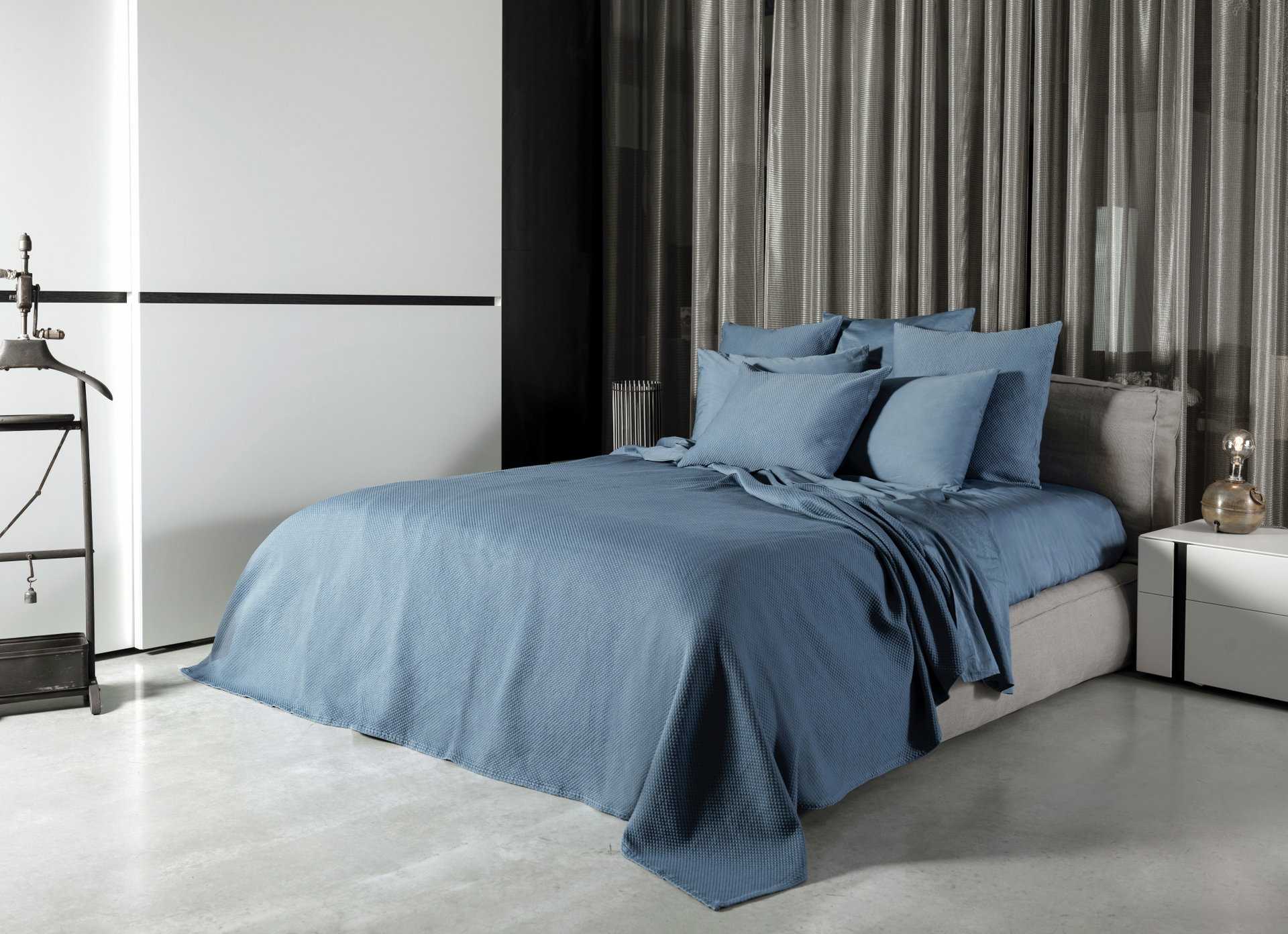 Olivia Decorative Pillow Sham