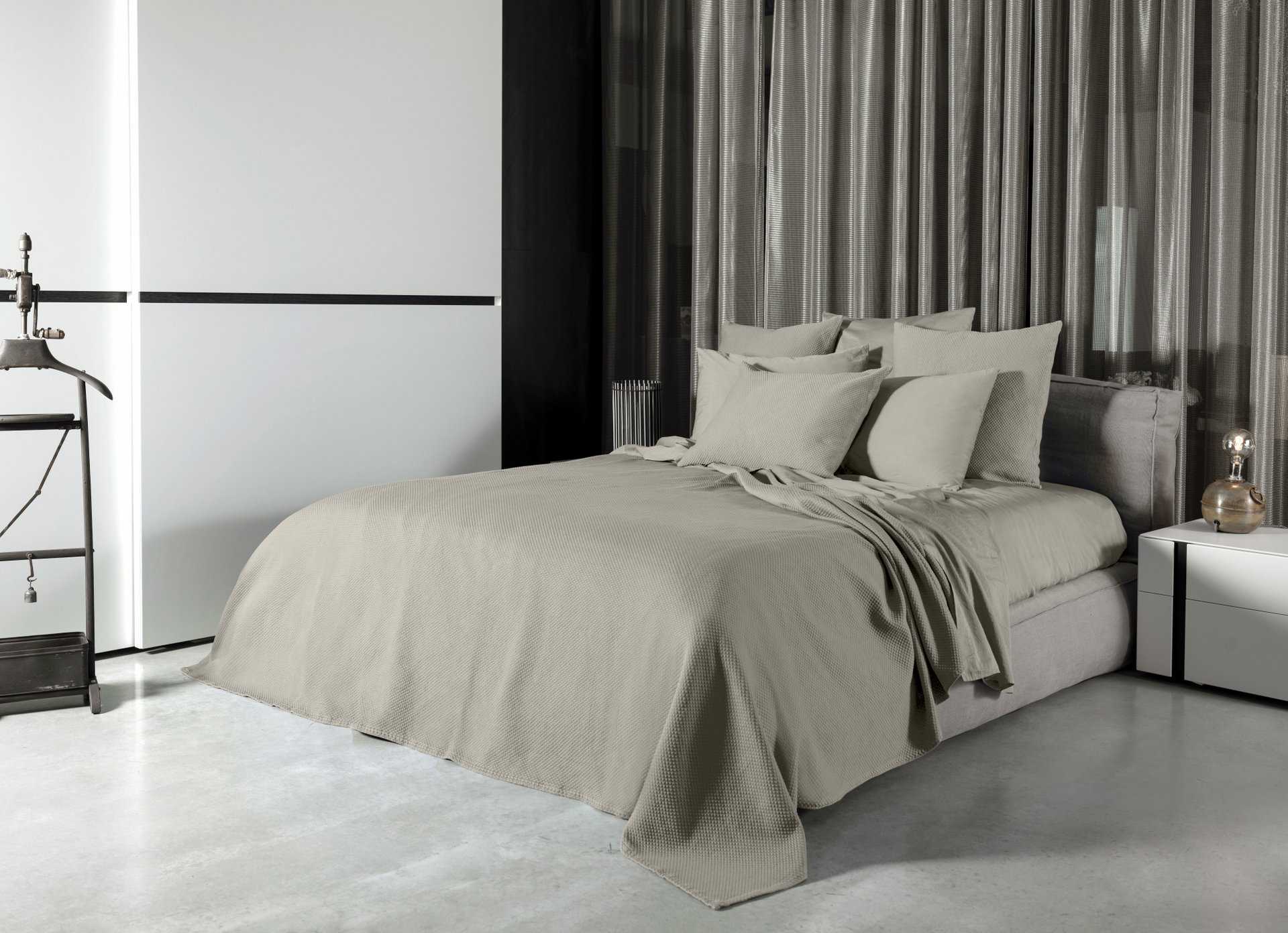 Olivia Decorative Pillow Sham