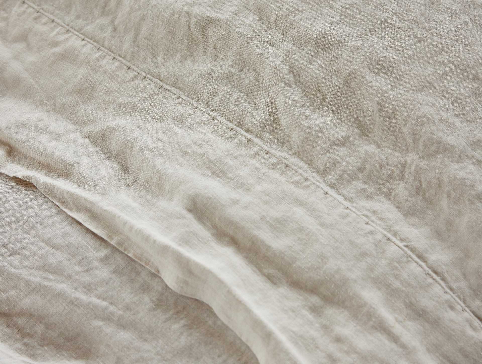 Organic Relaxed Linen Pillowcases | Natural Chambray
