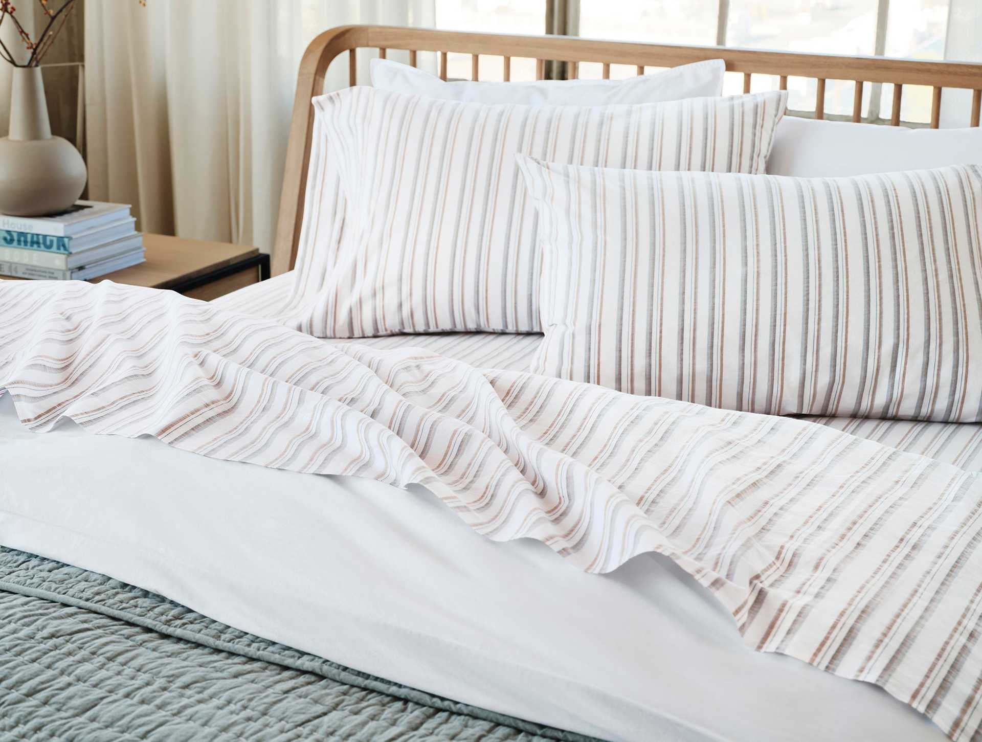 Organic Crinkled Percale™ Sheet Set - Coyuchi | Surf Stripe