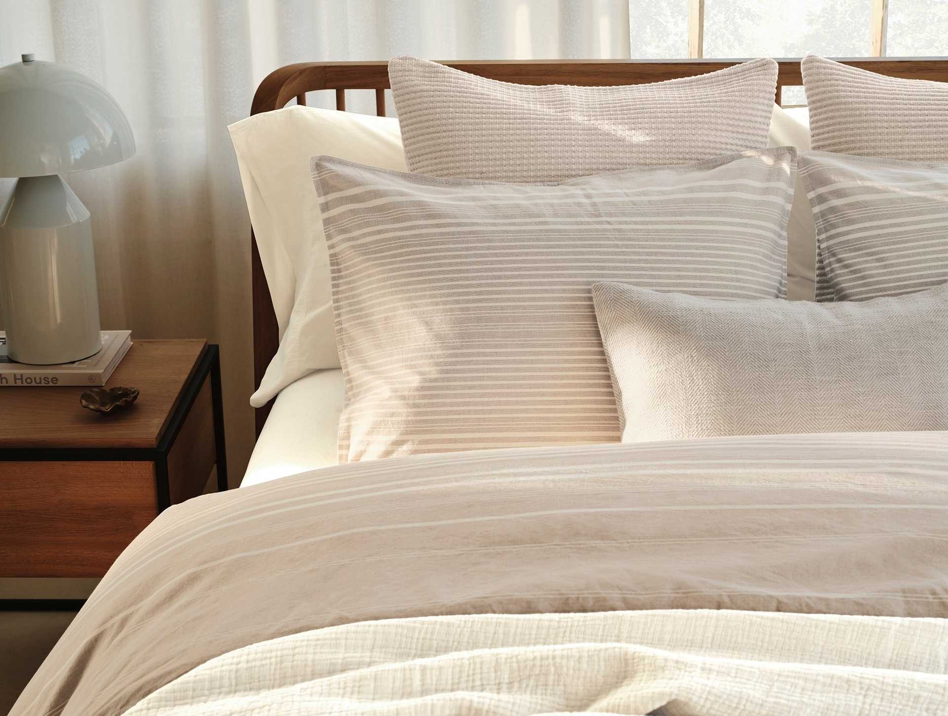 Little Sur Stripe Organic Duvet Set - Coyuchi | Doe Chambray