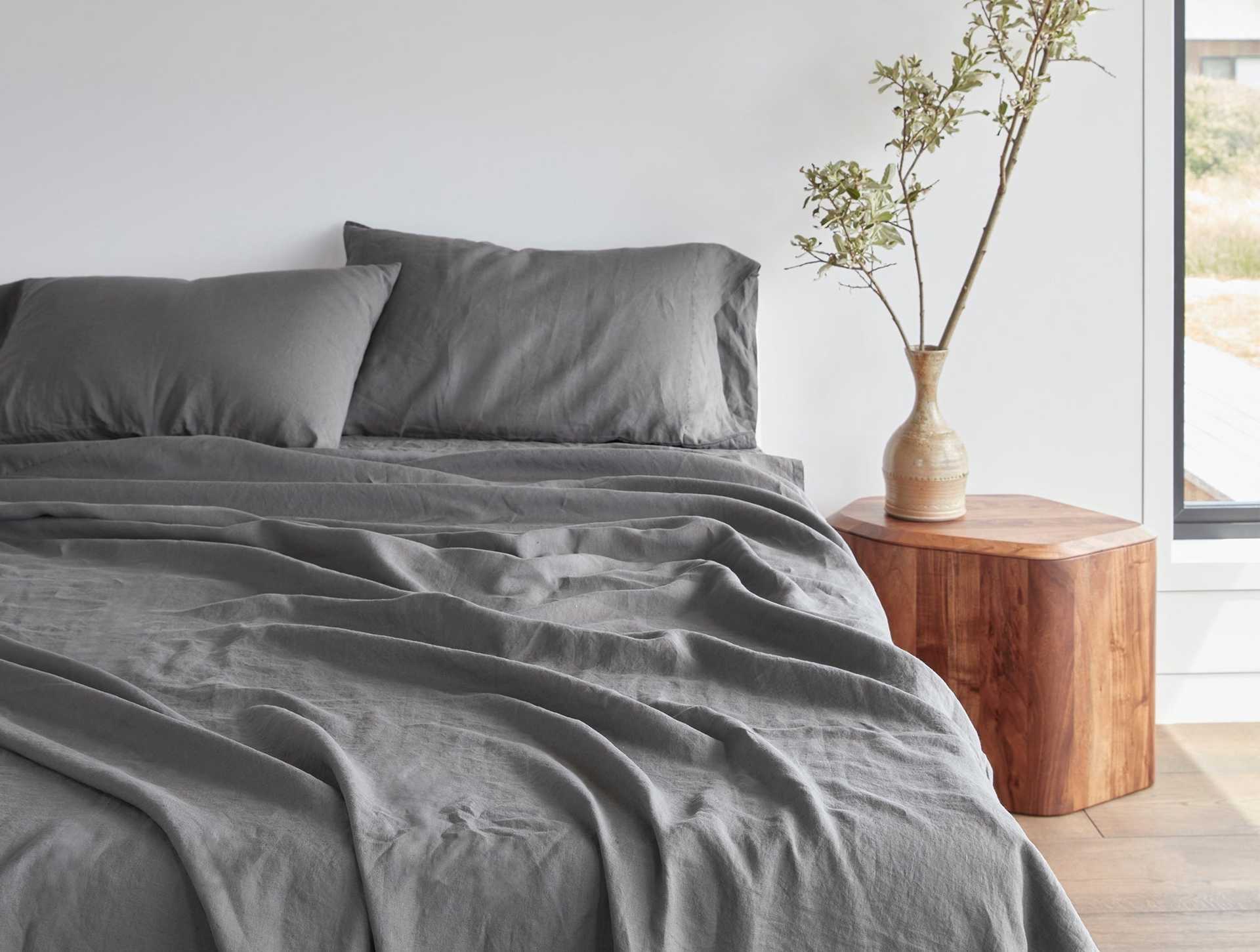 Organic Relaxed Linen Sheet Set | Slate