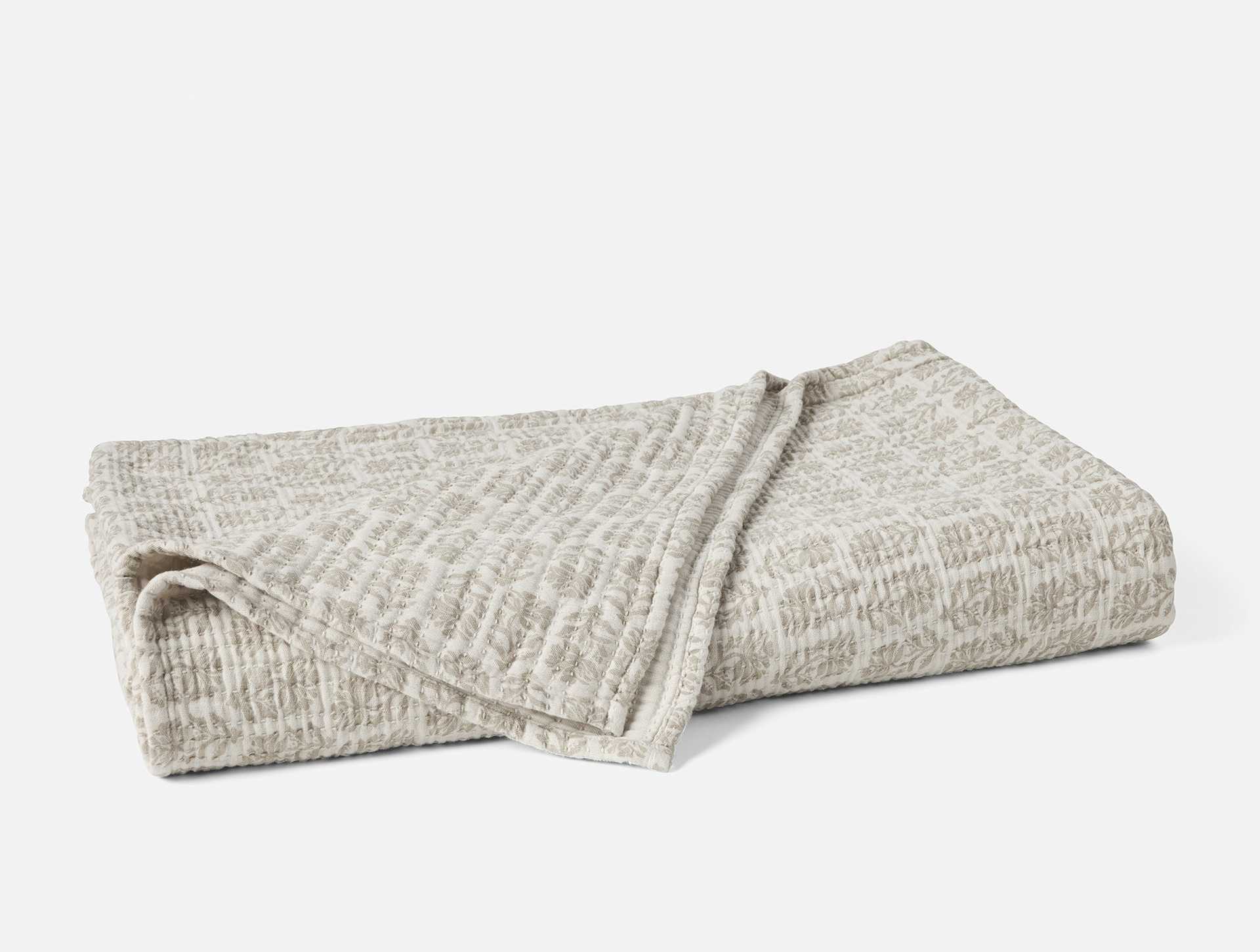 Mirada Organic Matelasse Coverlet
