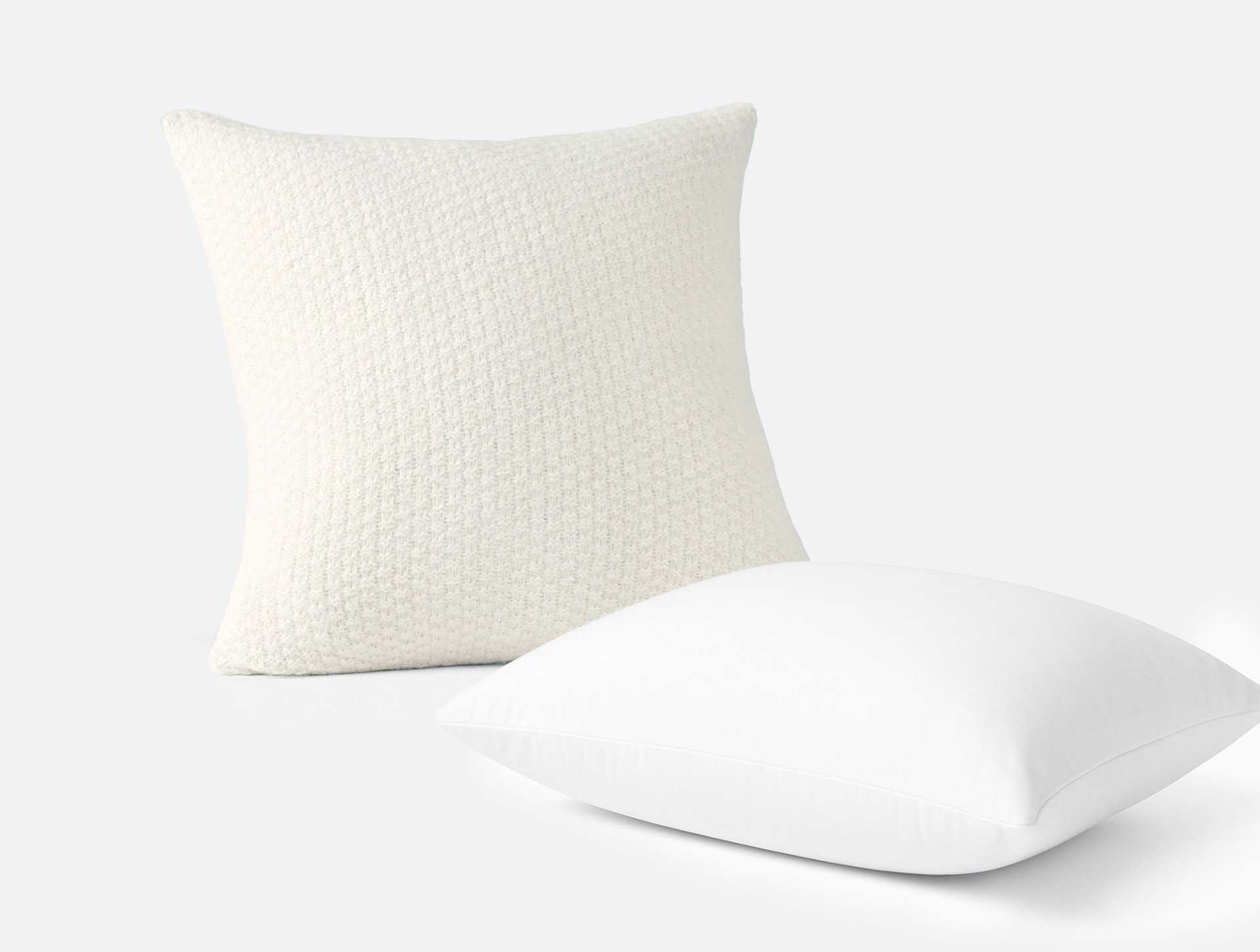 Cordillera Alpaca Cotton Knit Decorative Pillow + Pillow Insert Set