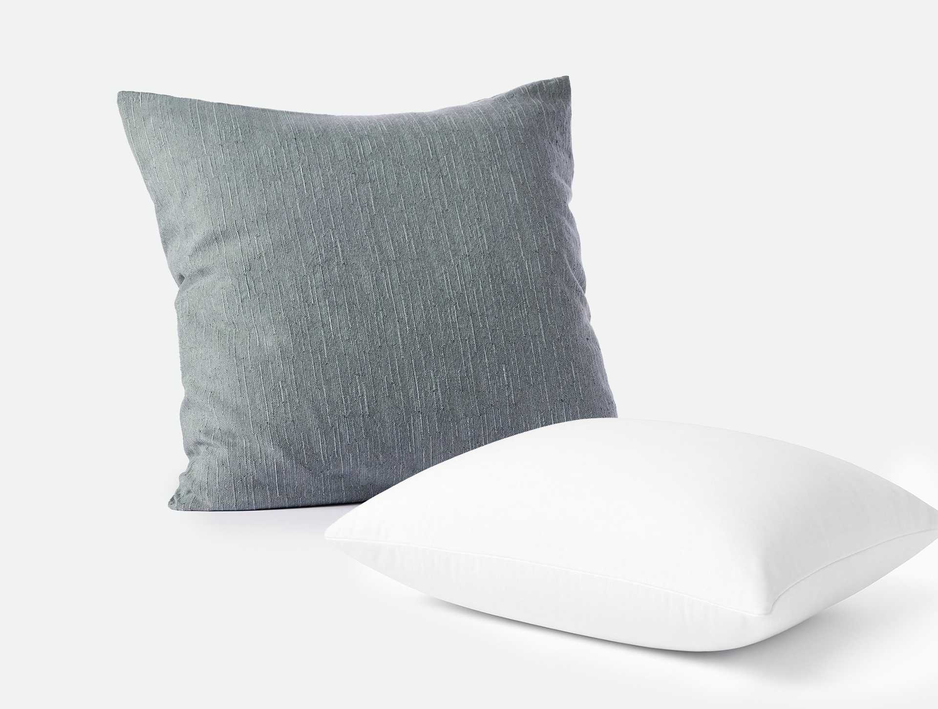 Toro Canyon Organic Pillow Cover + Pillow Insert Set