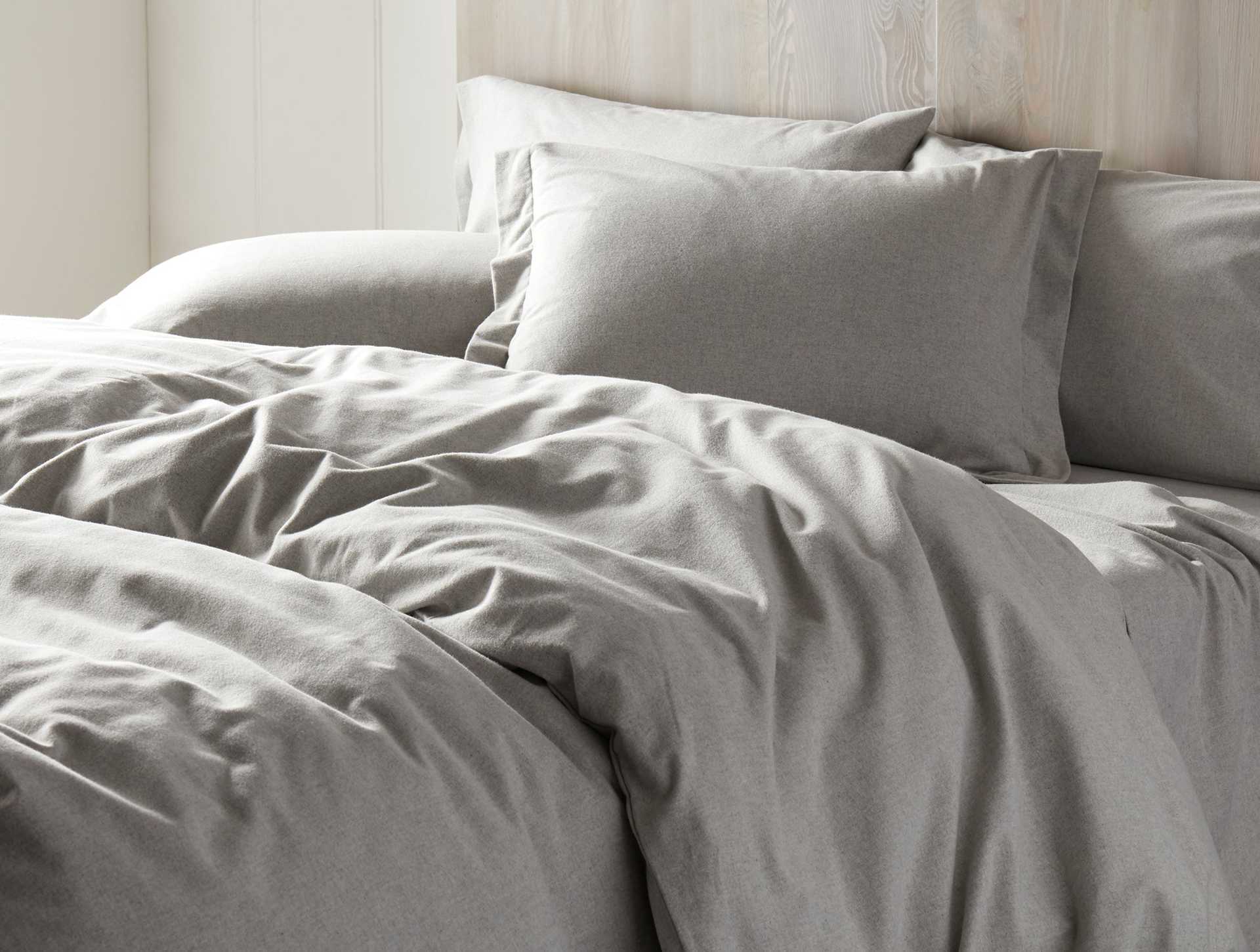 Cloud Brushed&trade; Organic Flannel Sheet Set