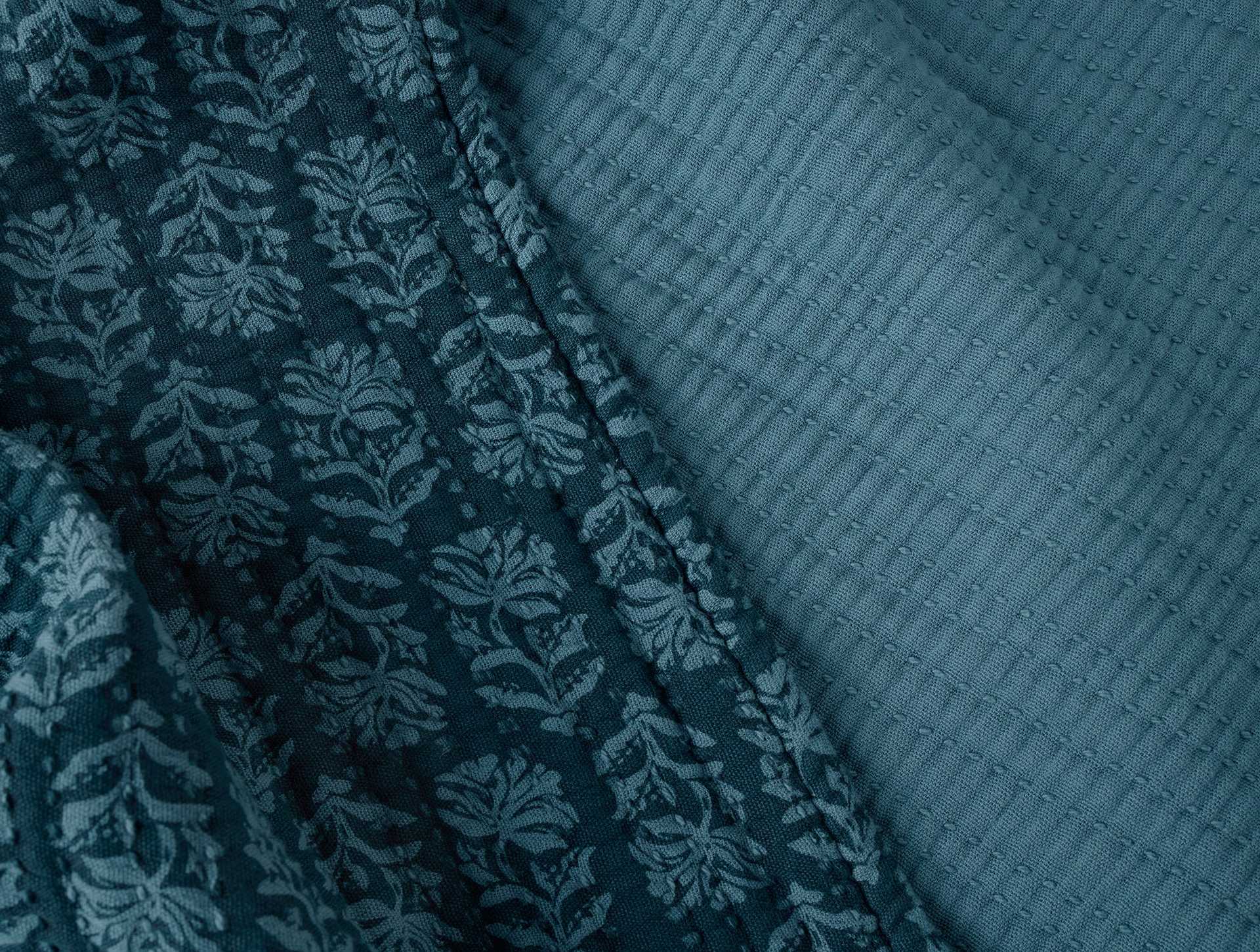Mirada Organic Matelasse Coverlet