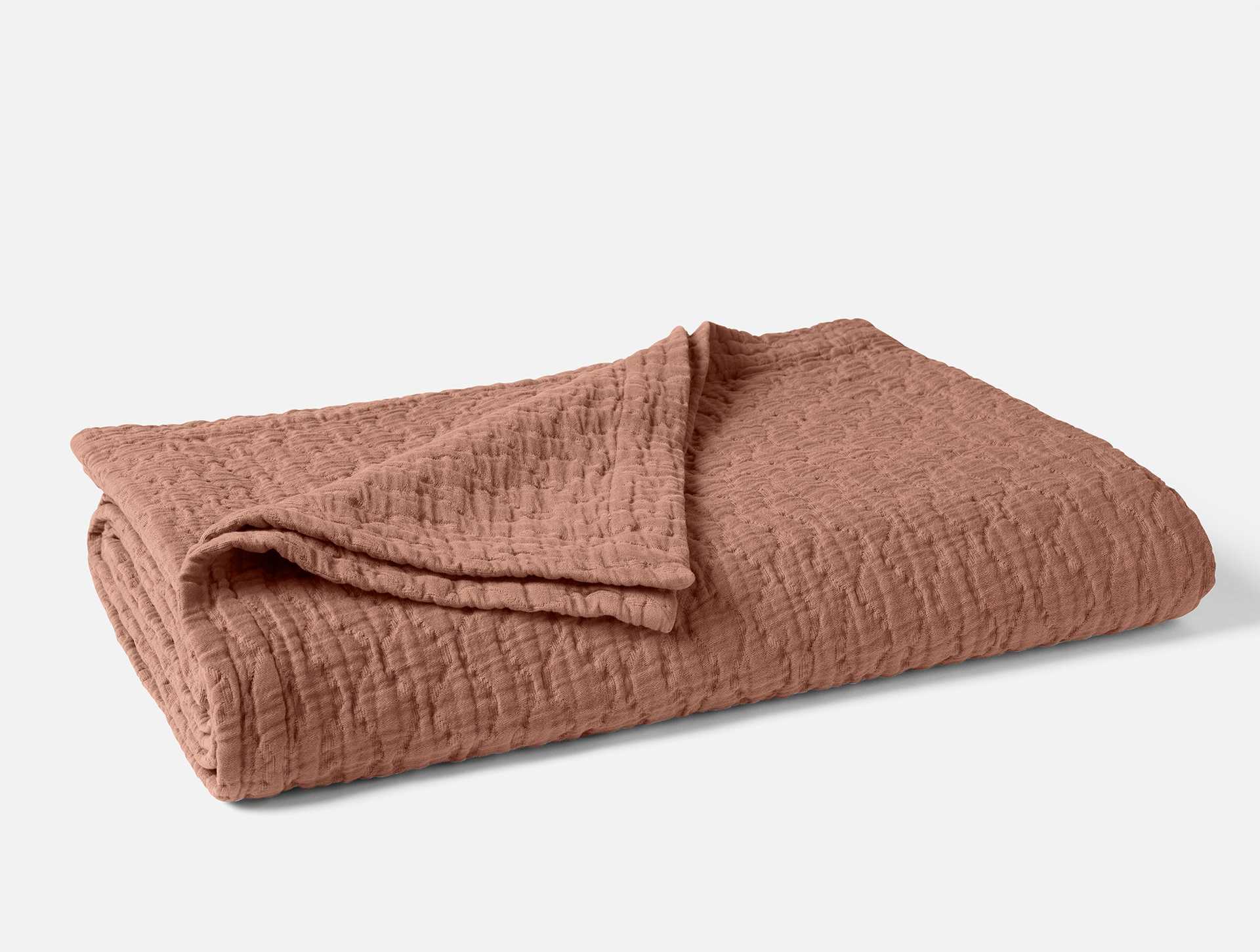 Pescadero Organic Matelasse Coverlet