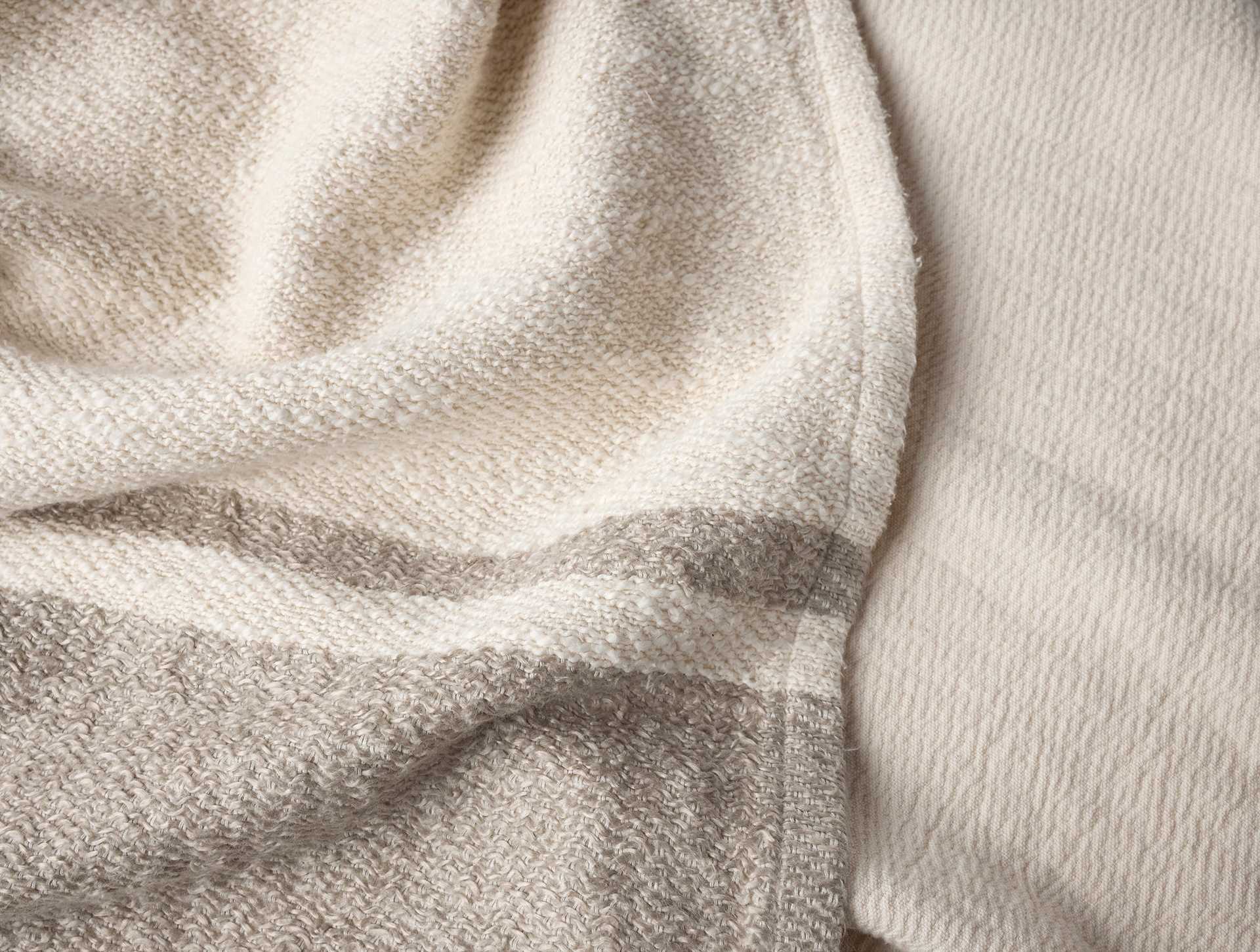 Pampas Organic Throw