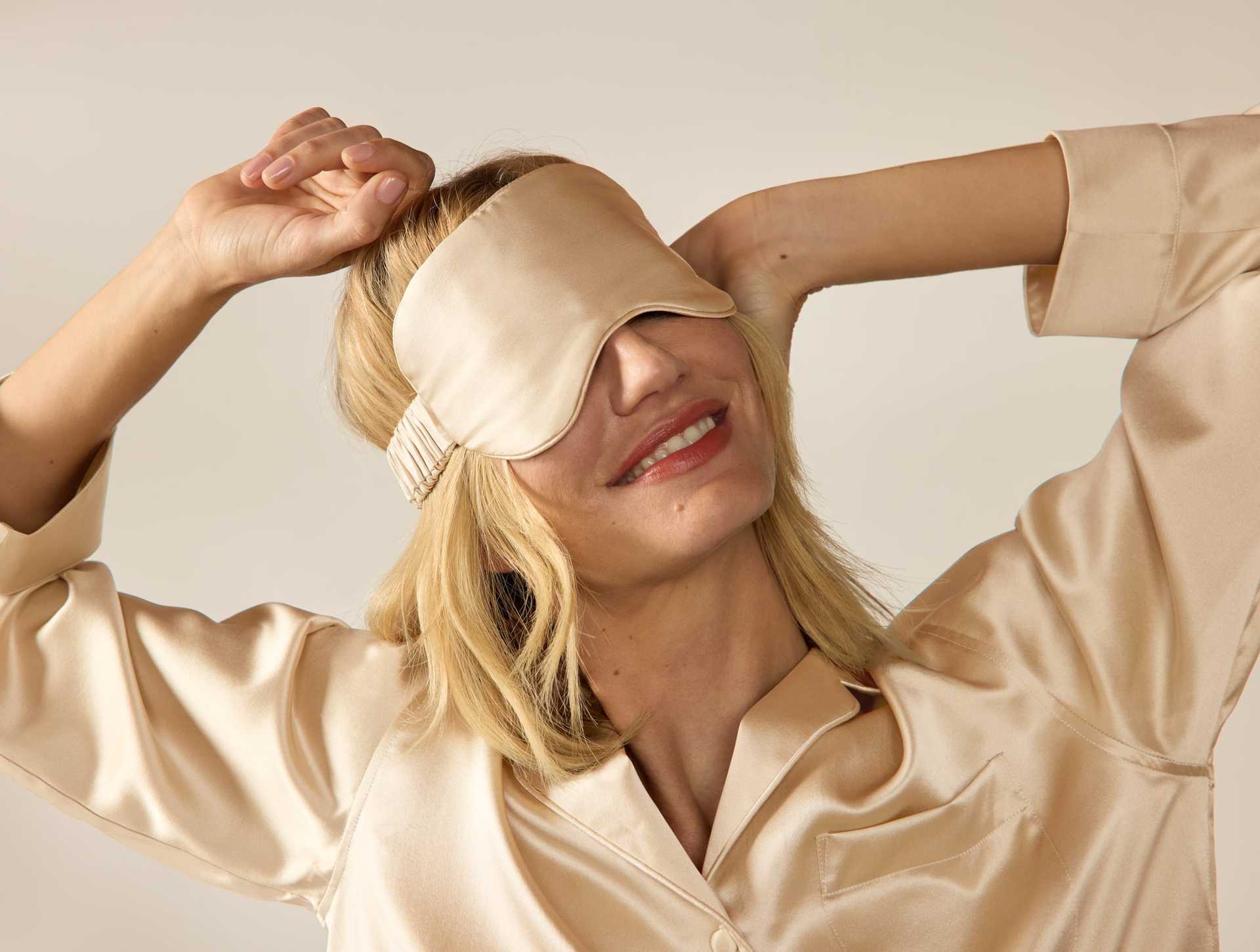 Selene Organic Silk Eye Mask