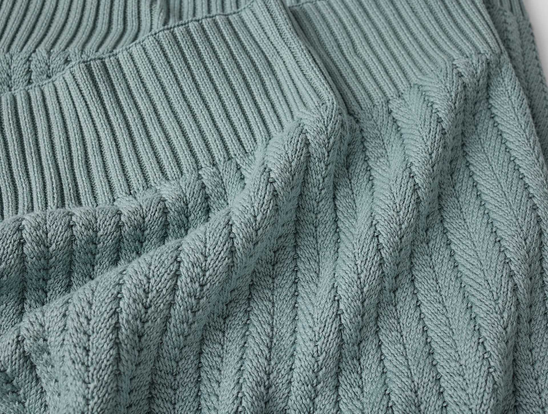 Casa Loma Organic Knit Throw