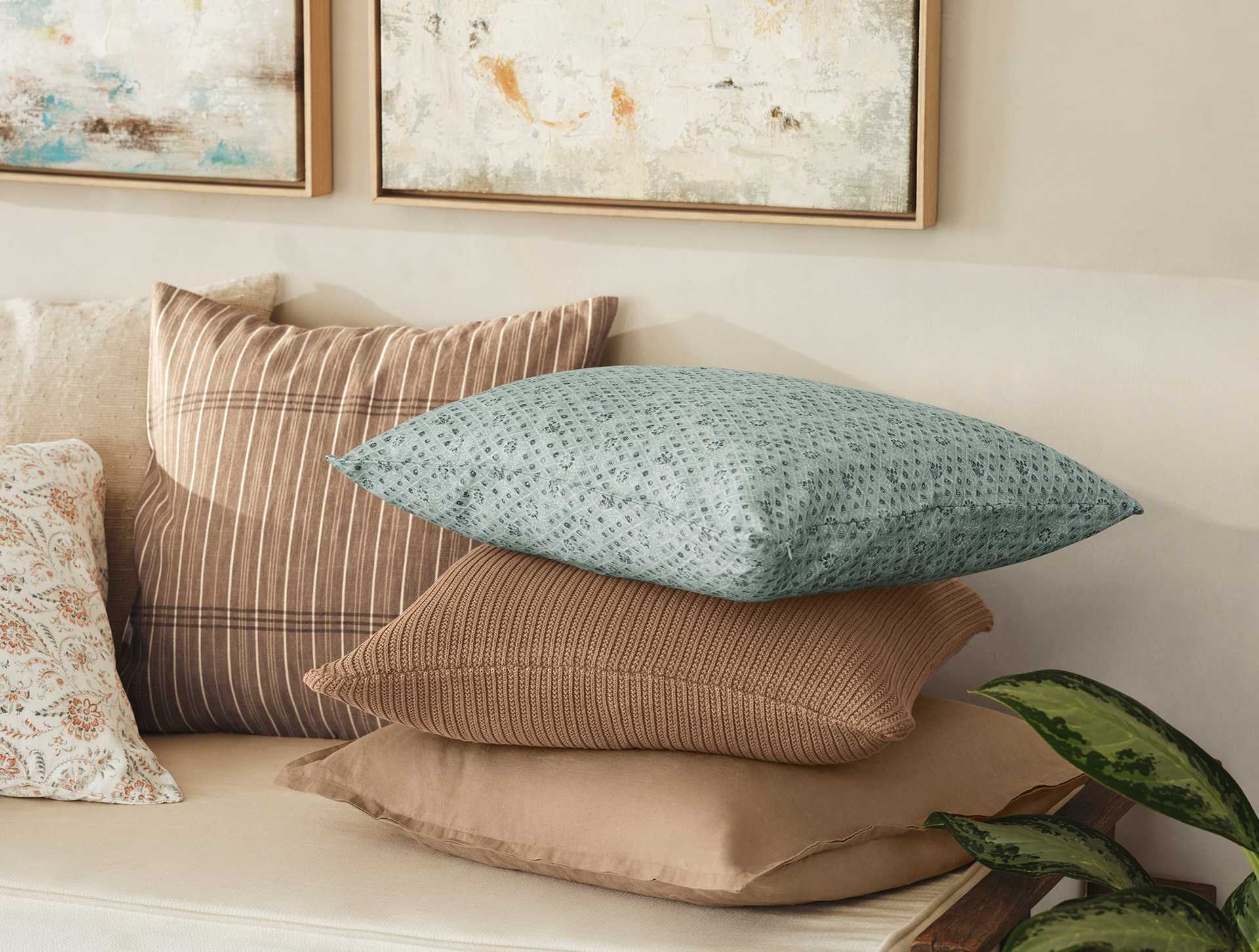 Linea Organic Knit Decorative Pillow Cover