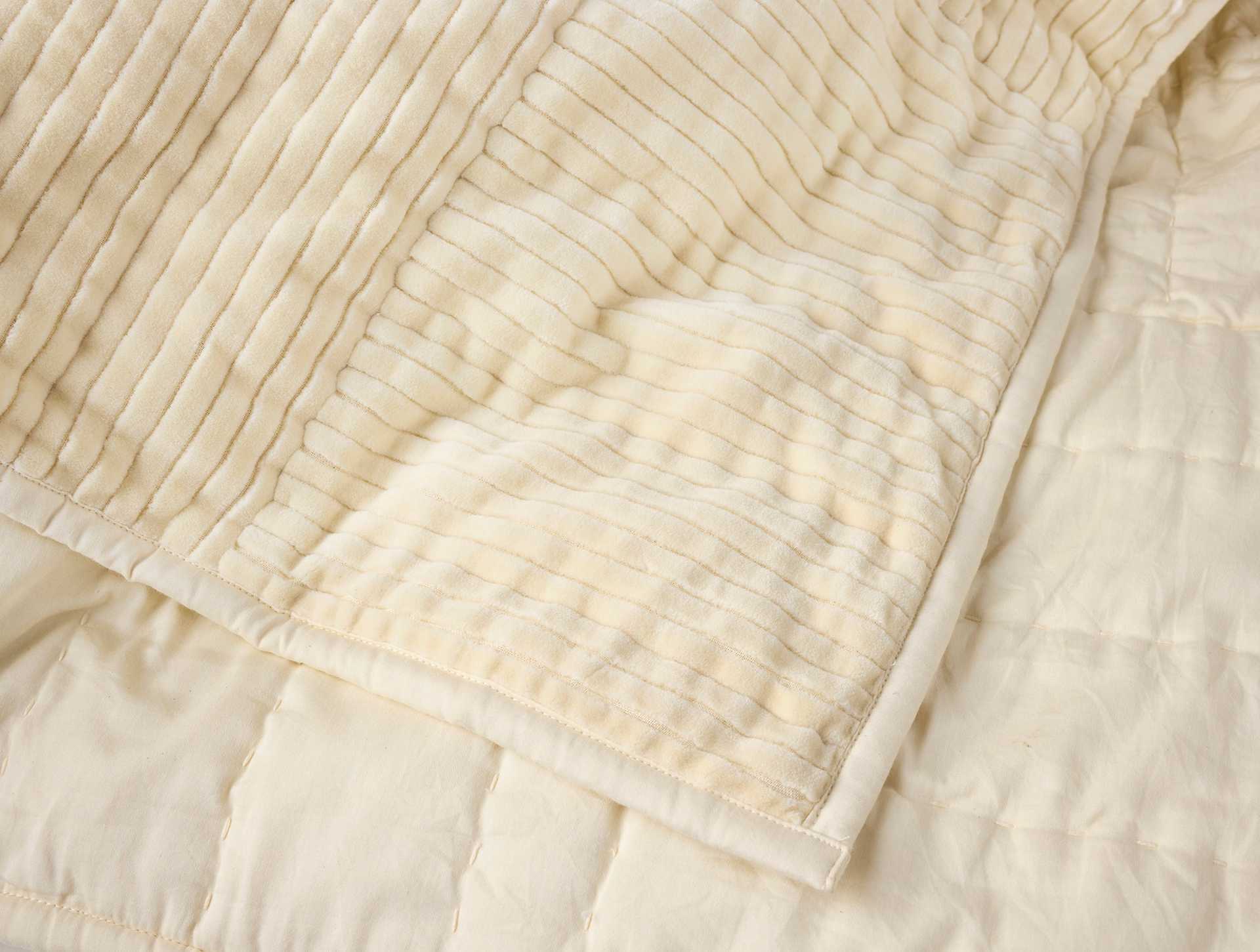 Velvet Ridge Organic Quilt