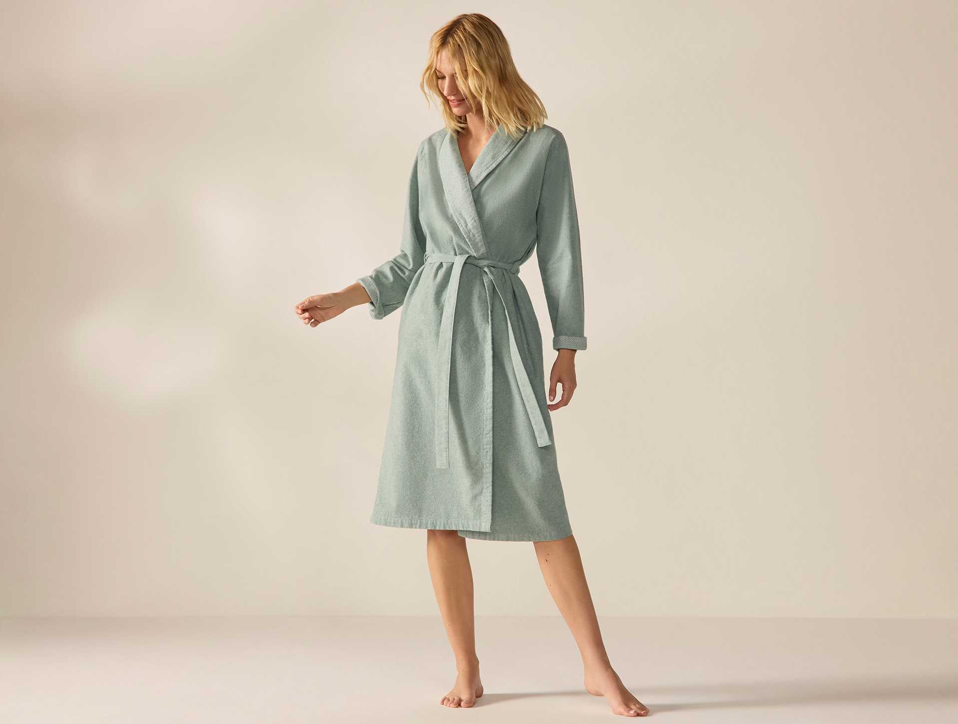 Women's Cloud Brushed Organic Flannel Robe