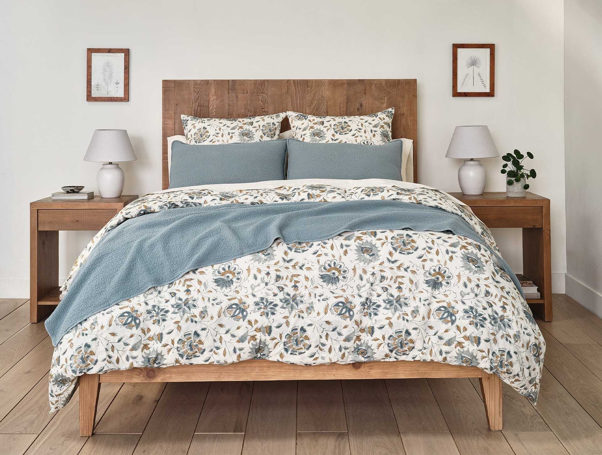 Cascade Organic Matelasse Coverlet