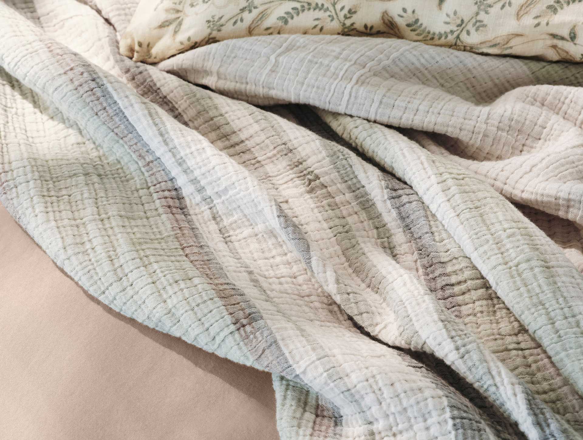 Topanga Organic Matelasse Coverlet