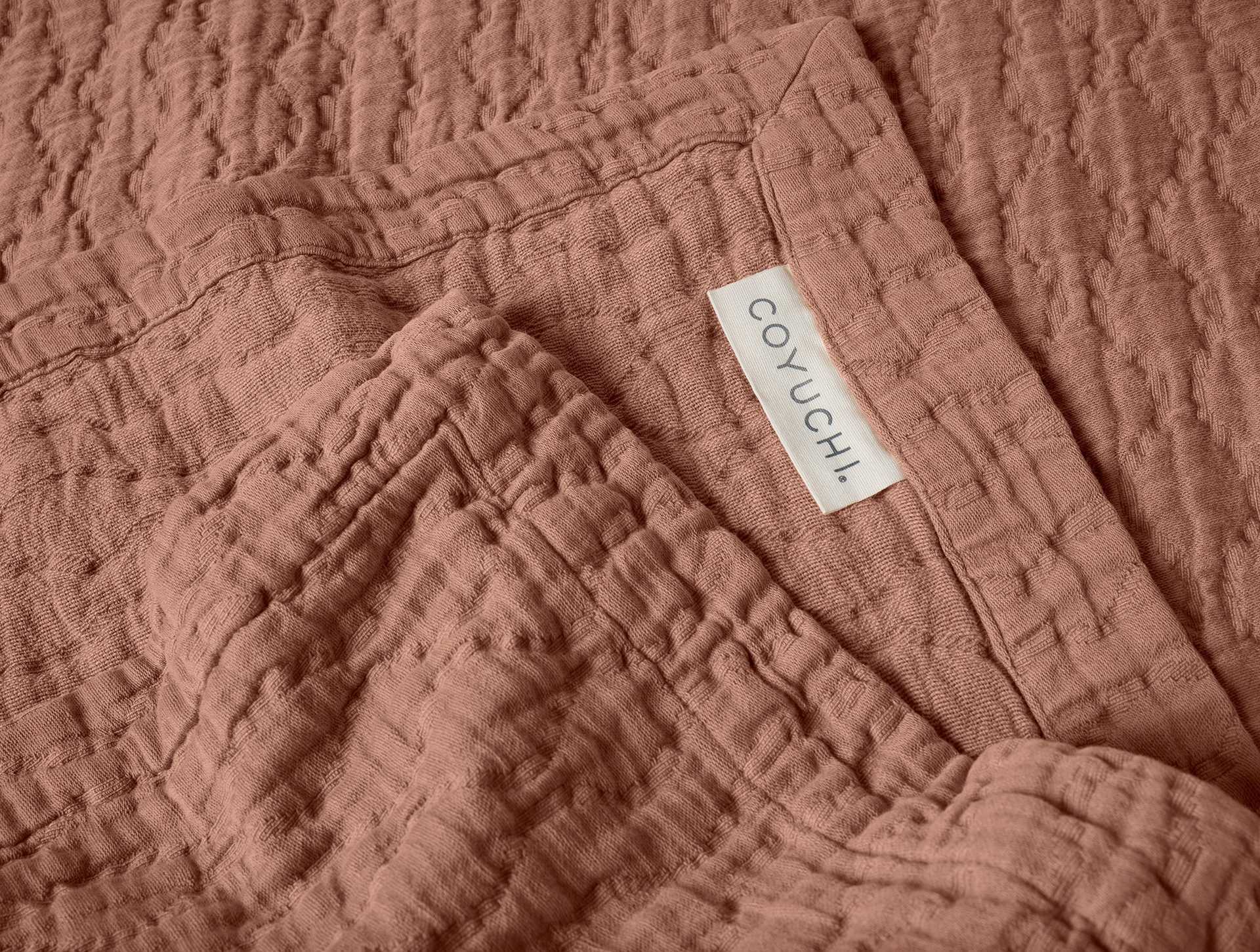 Pescadero Organic Matelasse Coverlet