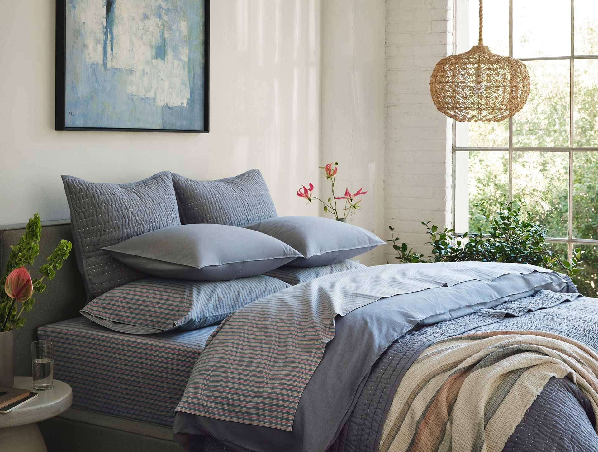 Topanga Organic Matelasse Striped Throw