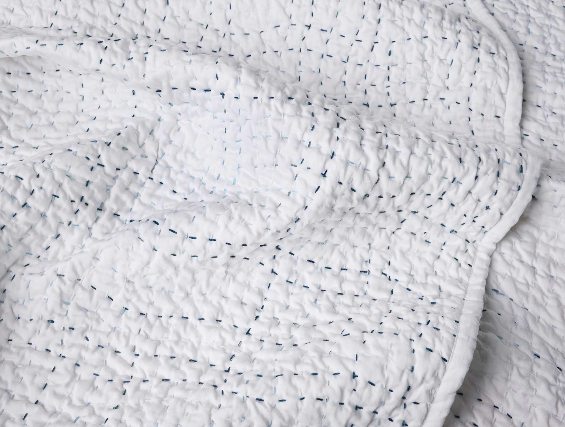 Pebbled Handstitched Organic Toddler Quilt