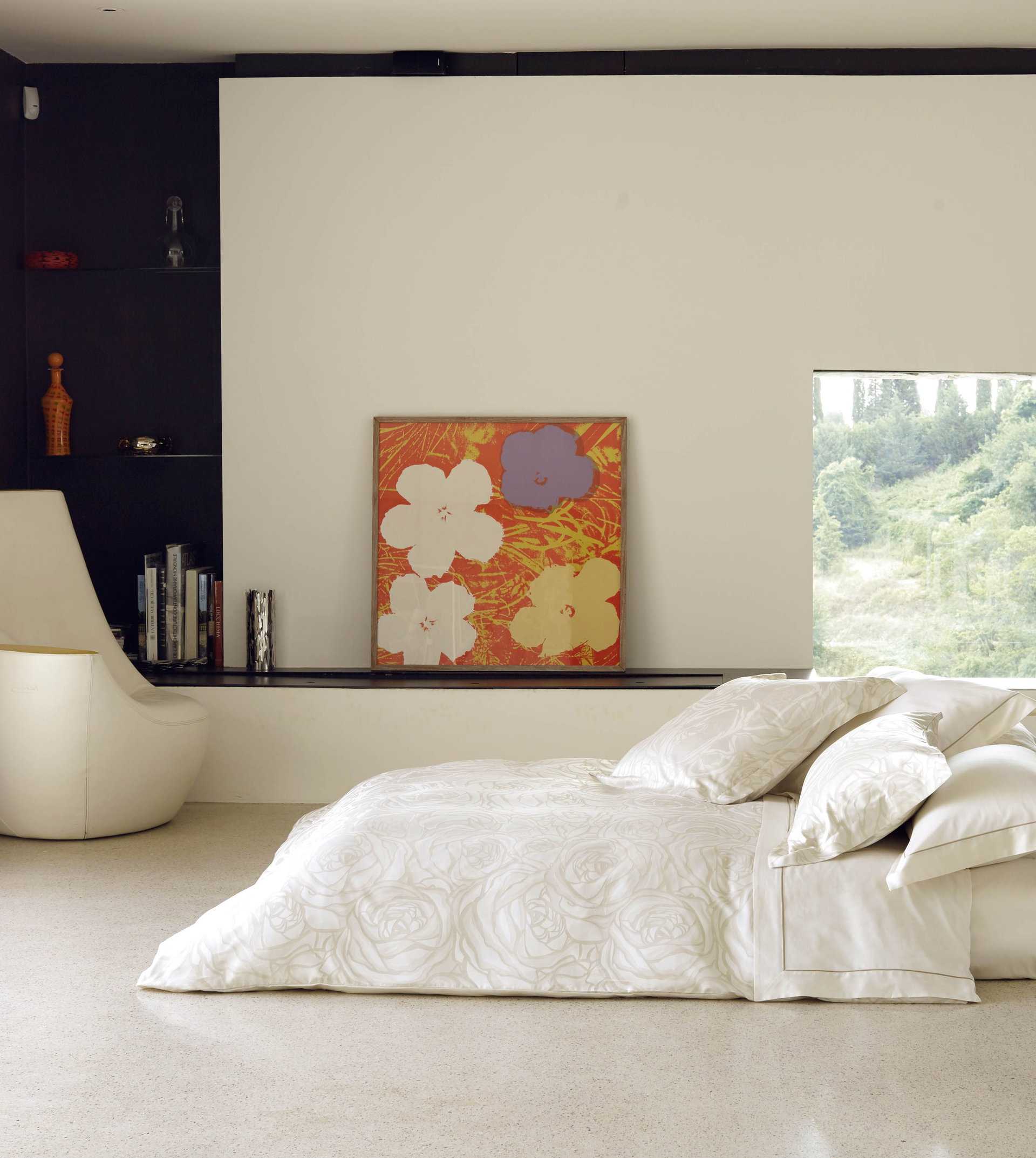 Roseto Duvet Cover
