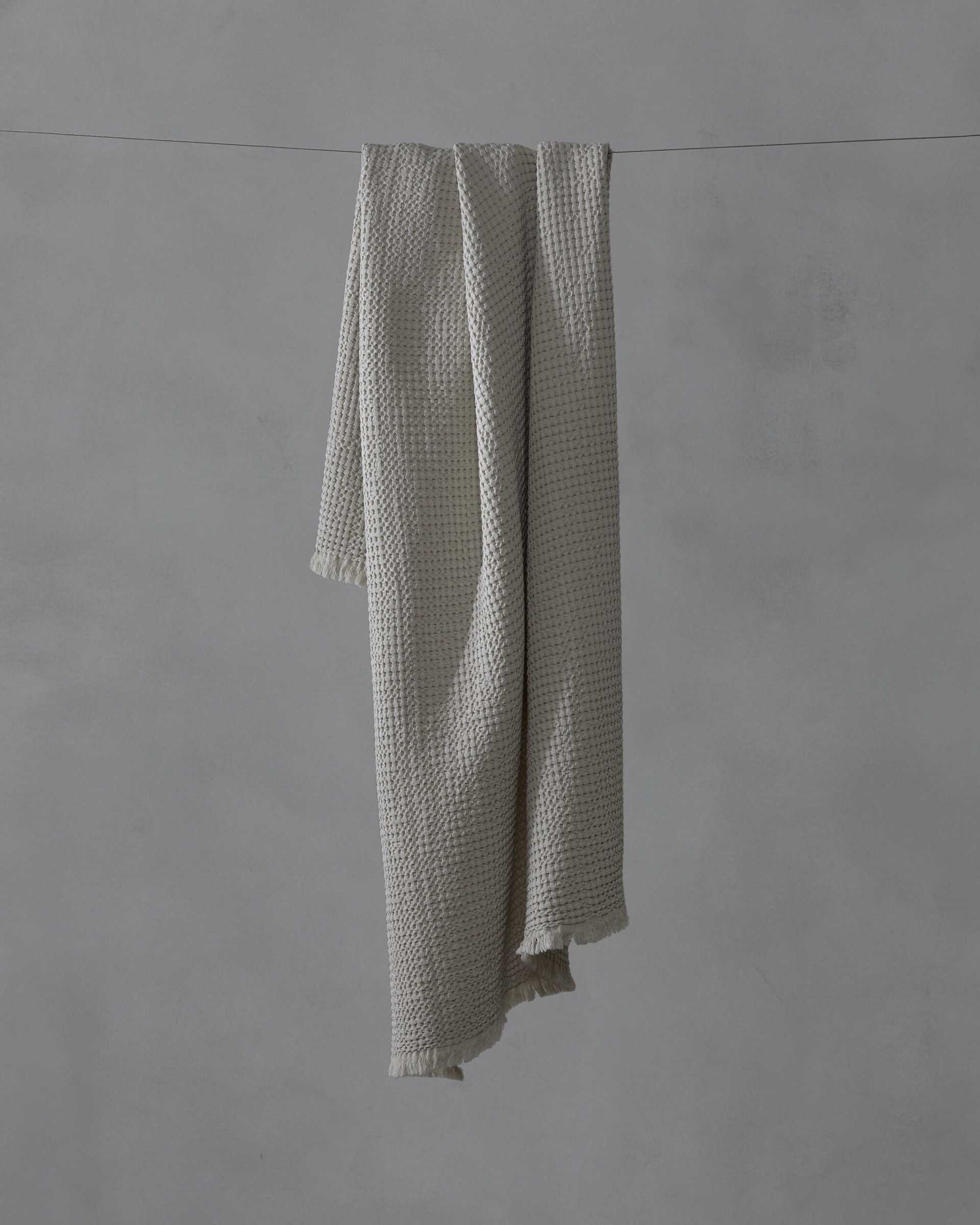 Ninho Bath Towel - Image 5