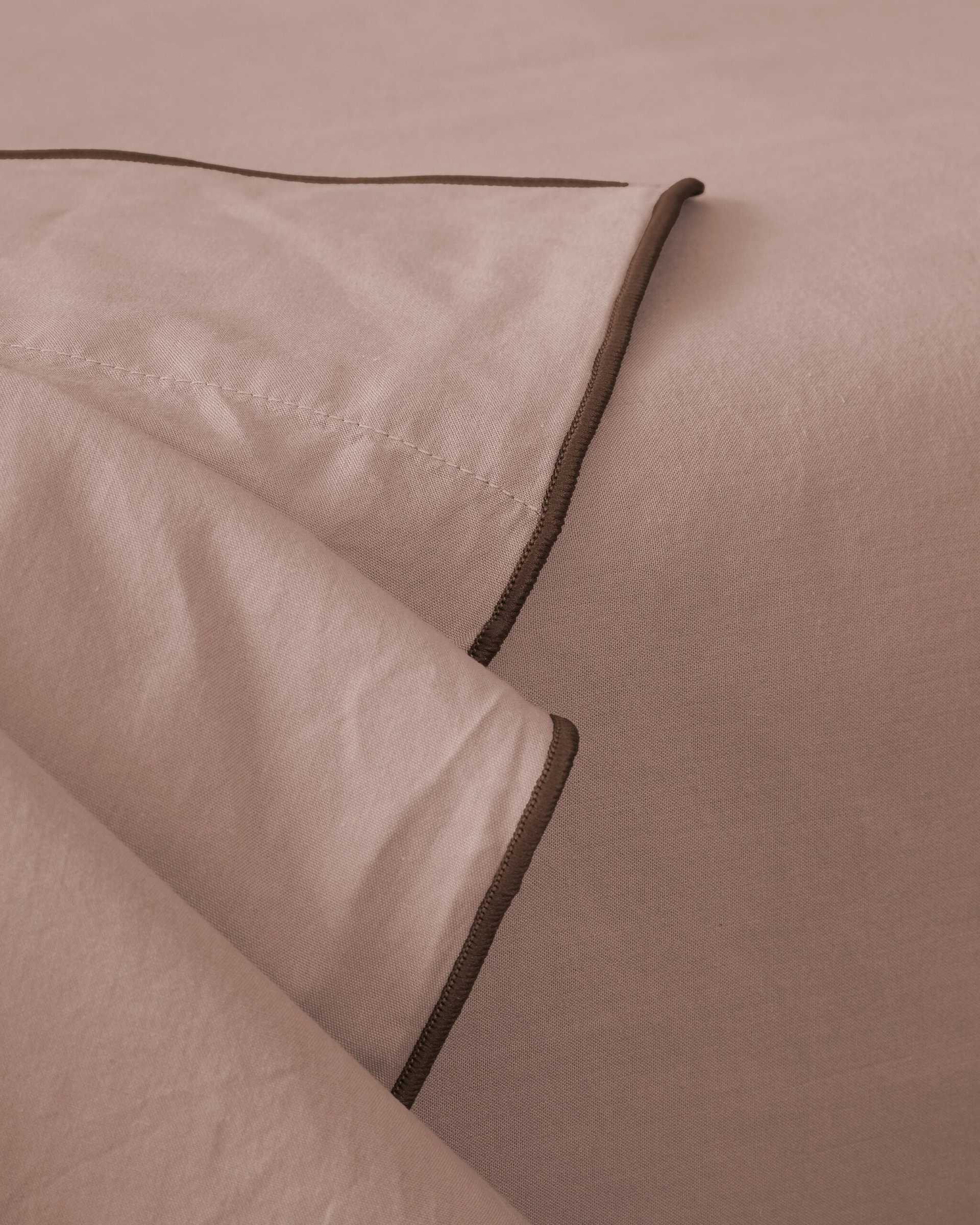 Over Bed Sheet - Image 4