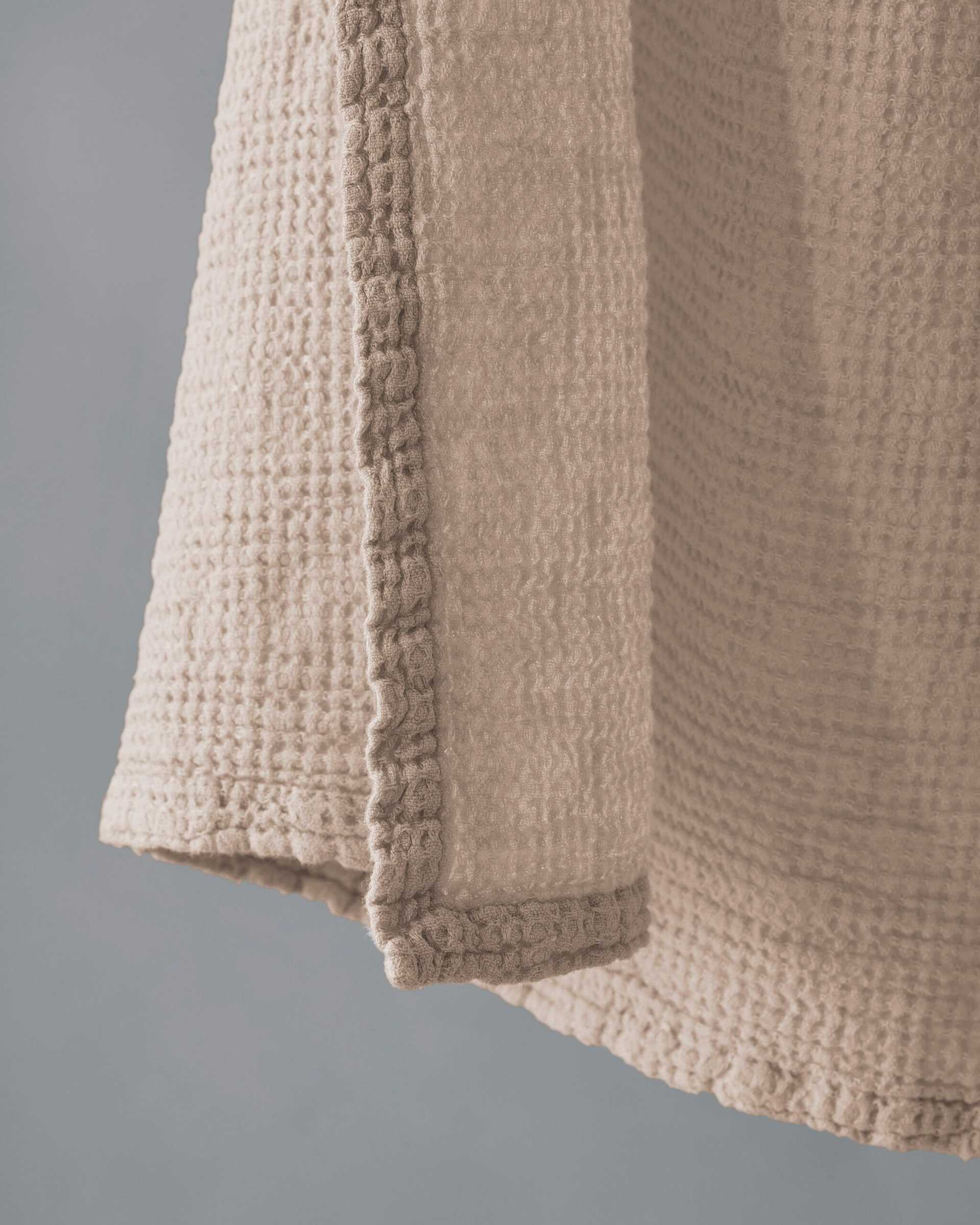 Lipe New Bath Towel - Image 13