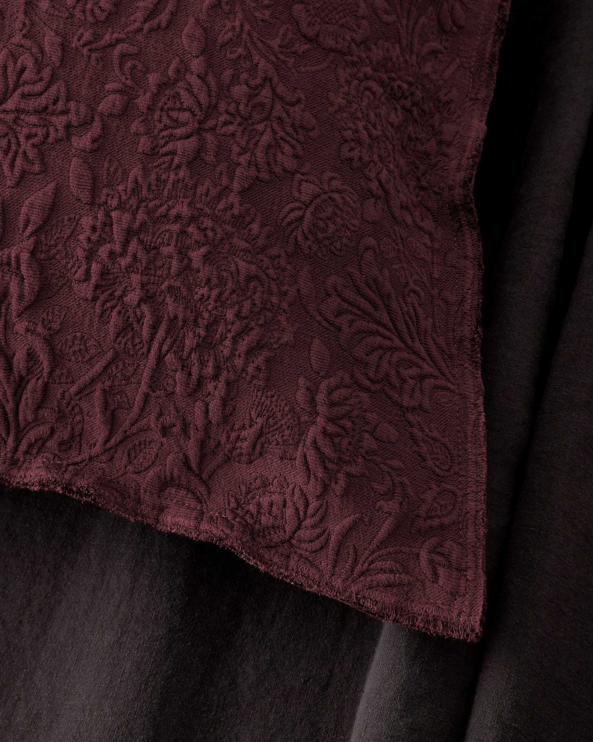 Buti' Flor Cushion - Image 4