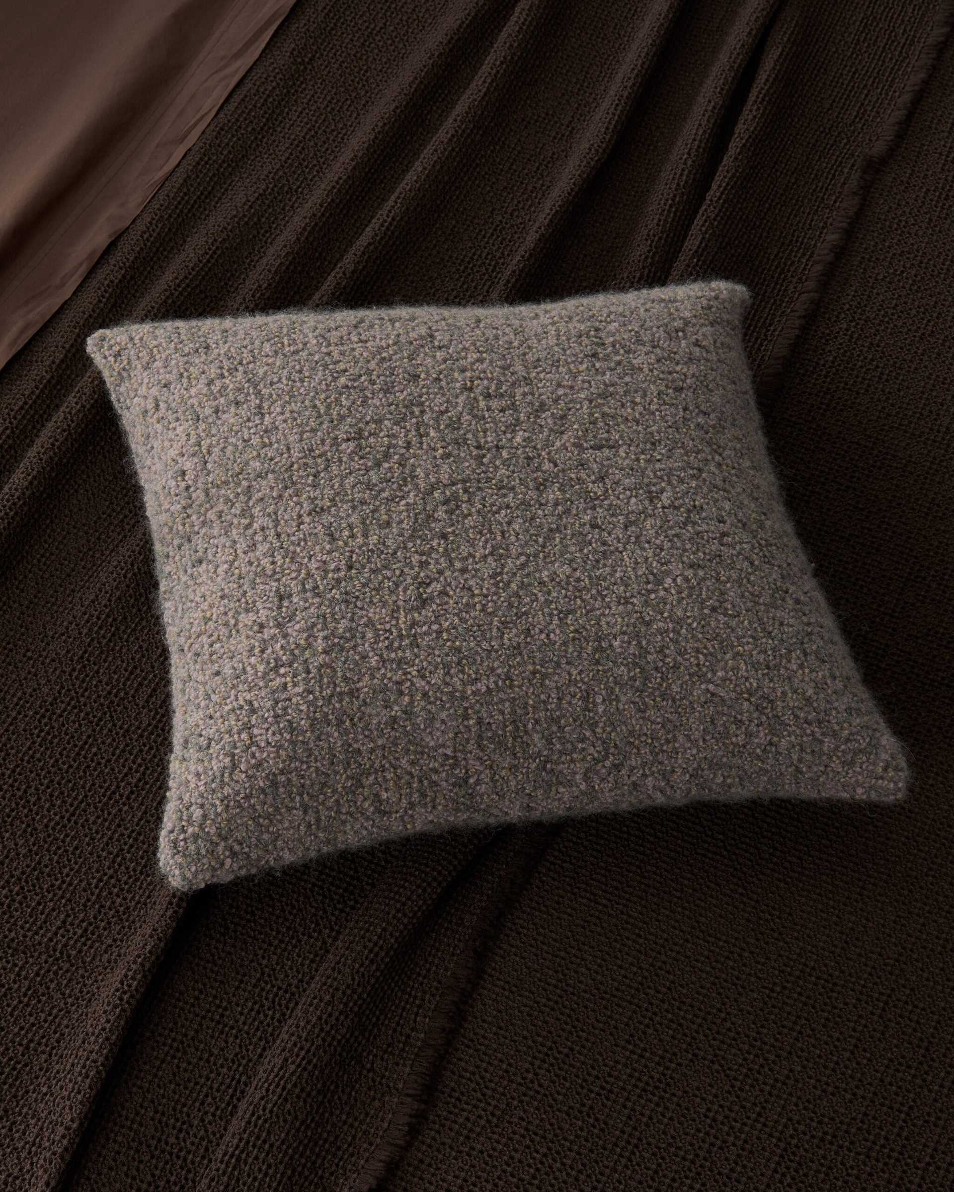 Multi Cushion - Image 9