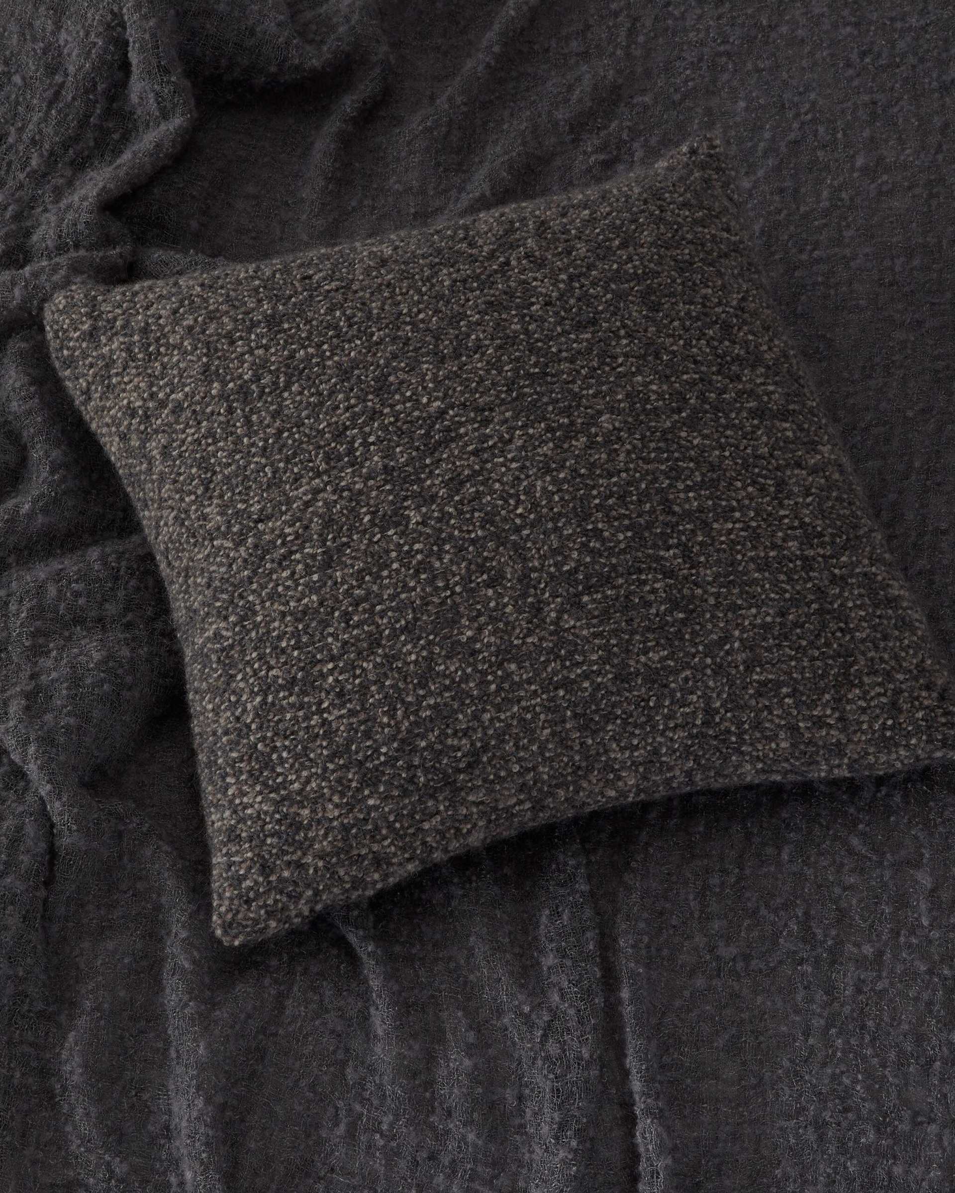 Multi Cushion - Image 3