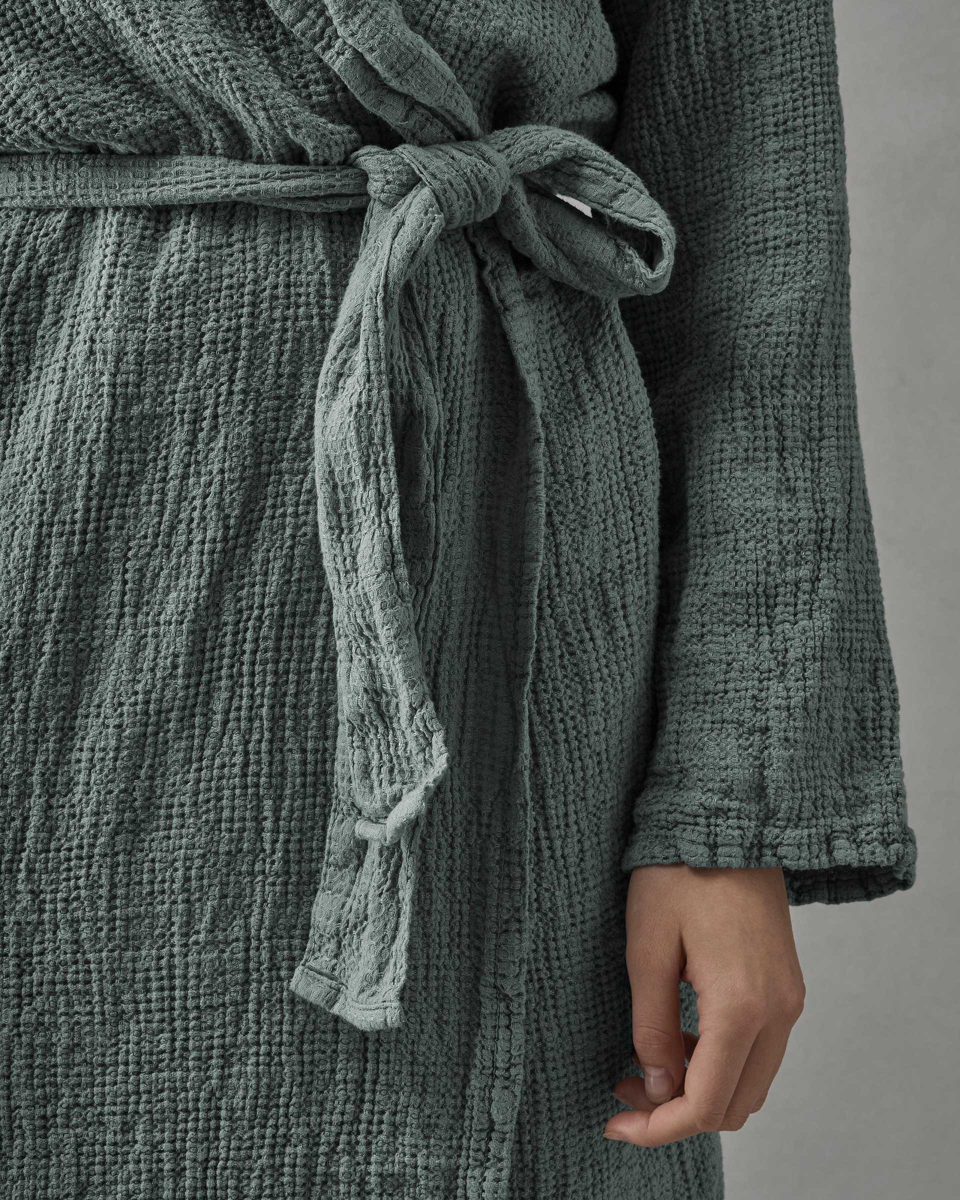 Lipe New Robe - Image 9