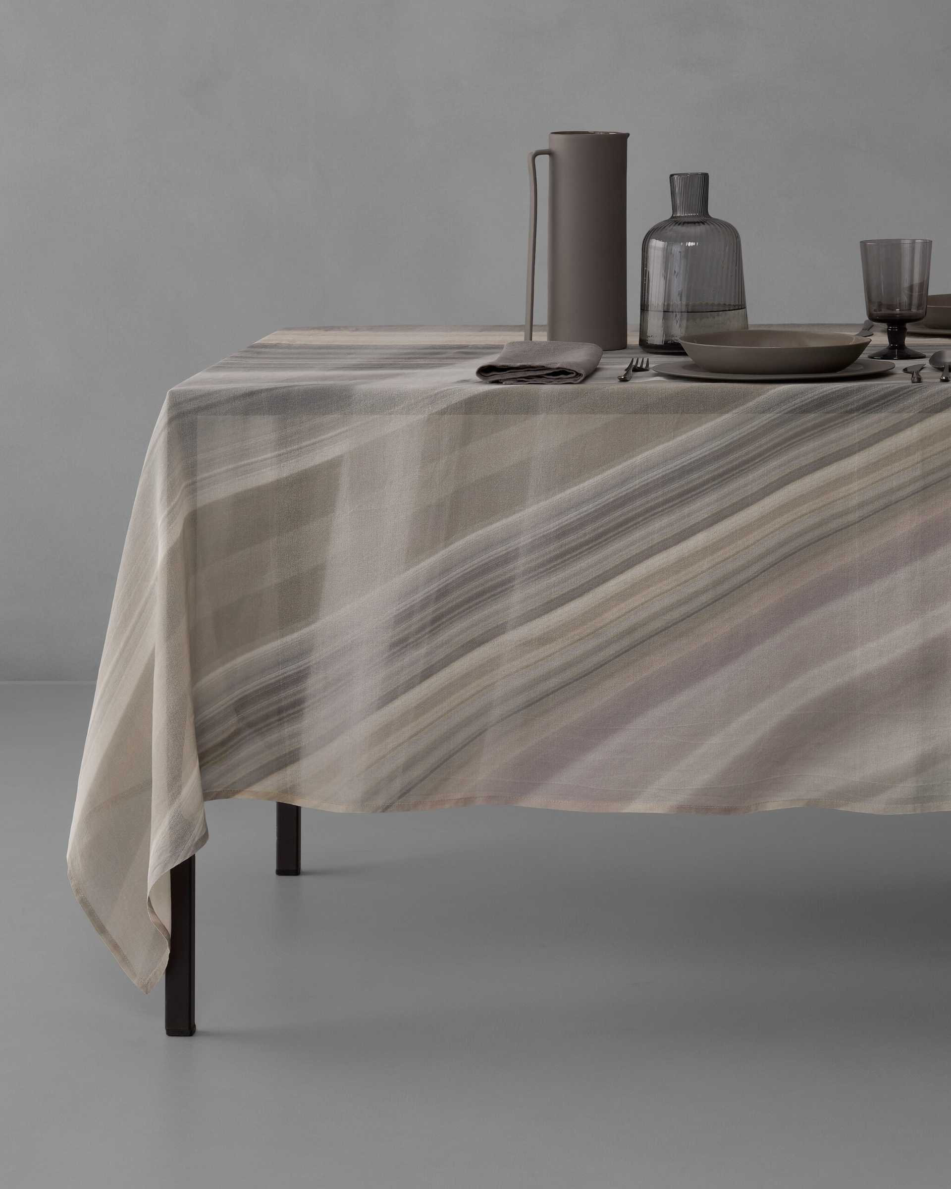 Goss Tablecloth