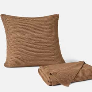 Avalon Organic Knit Throw + Decorative Pillow Cover Set