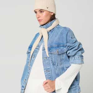 The Rib Beanie – Oatmeal