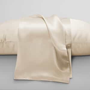 La Seta Mulberry Silk Pillowcase with Embroidery
