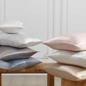Charmeuse Mulberry Silk Pillowcase with Classic Piping