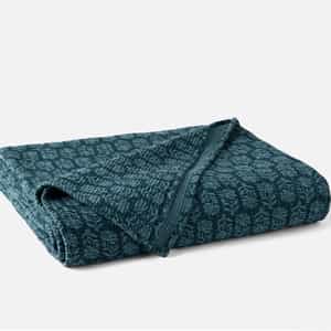 Mirada Organic Matelasse Throw