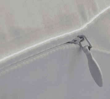 Silk pillow with silk shell