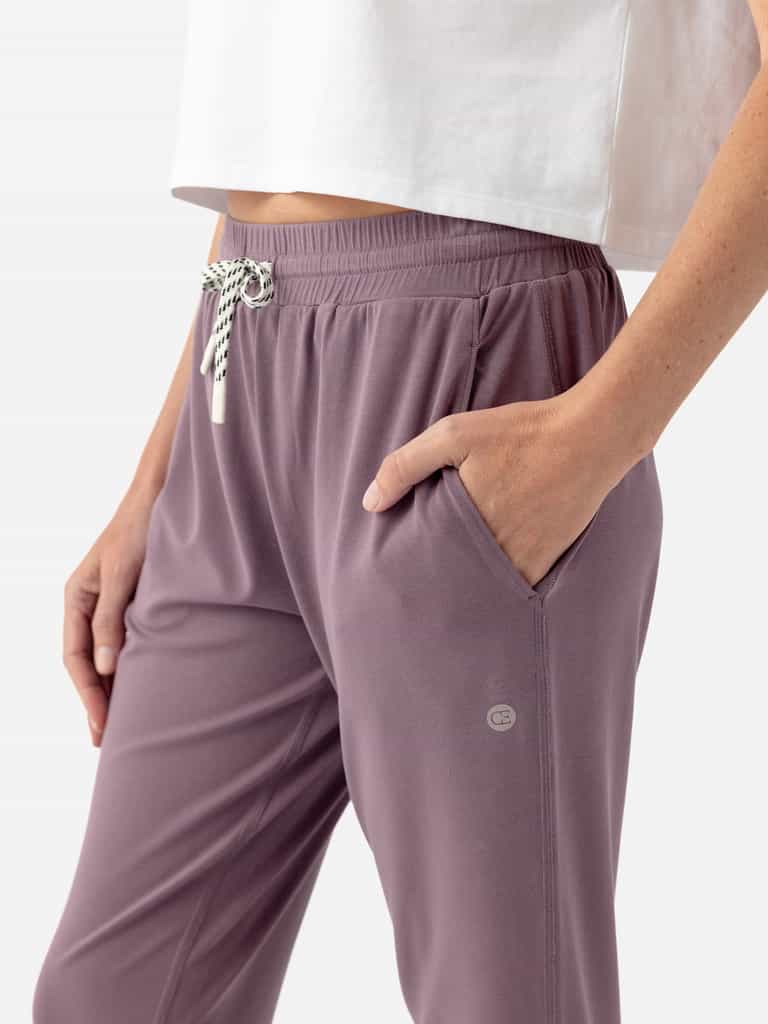 Twilight Studio Jogger. The Studio Joggers are worn by a woman photographed with a white background. |Color:Twilight