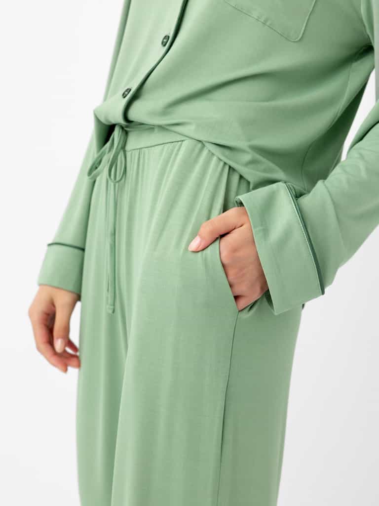 Woman wearing Women's Stretch-Knit Bamboo Pajama Pant in Fern |Color:Fern